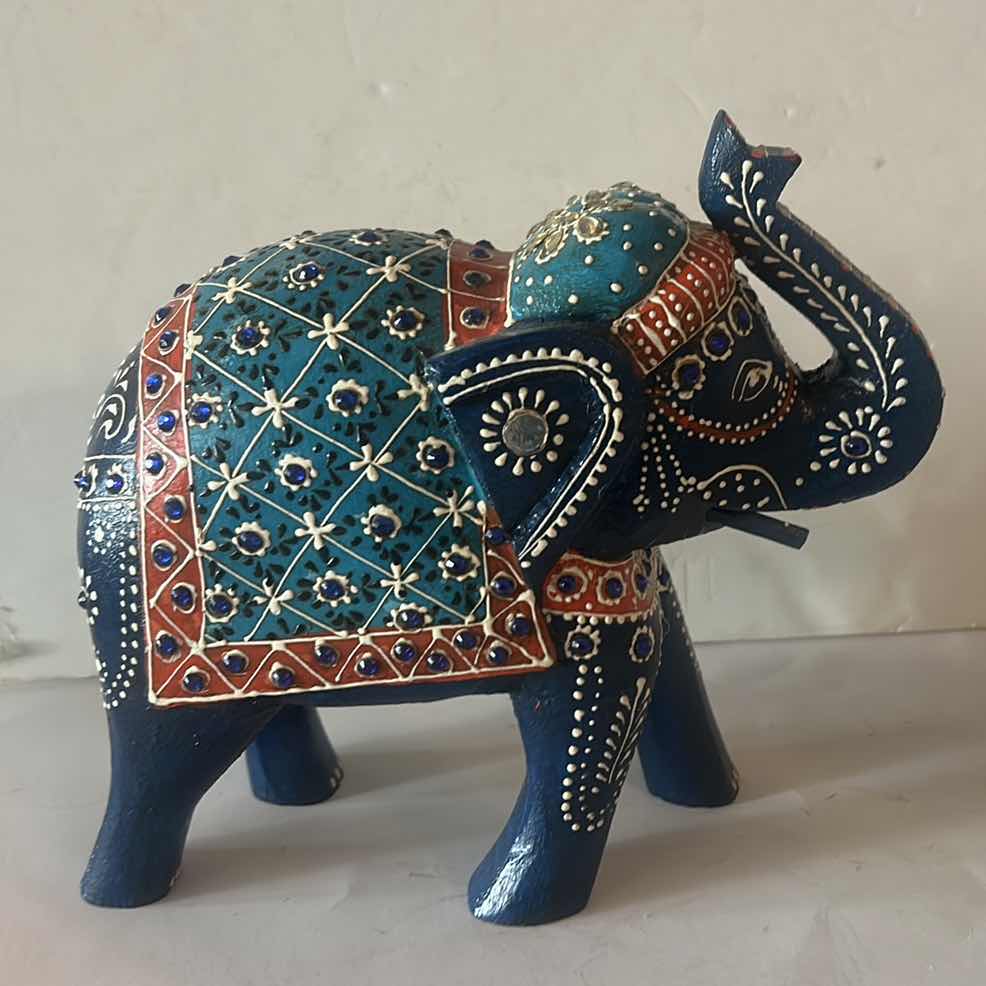Photo 1 of 3 PC RESIN AND CERAMIC ELEPHANT DECOR TALLEST 10“