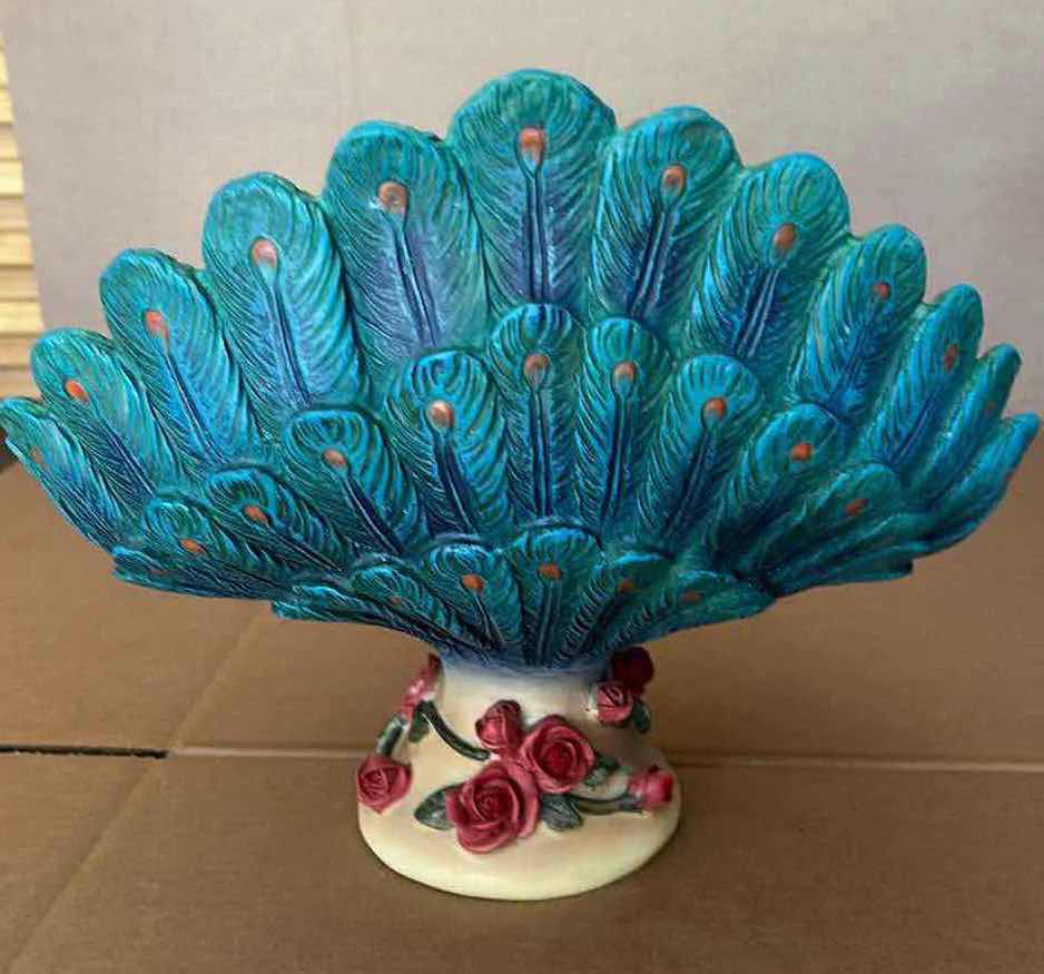 Photo 1 of TOUCH OF CLASS RESIN HAND PAINTED PEACOCK GARDEN H11"
