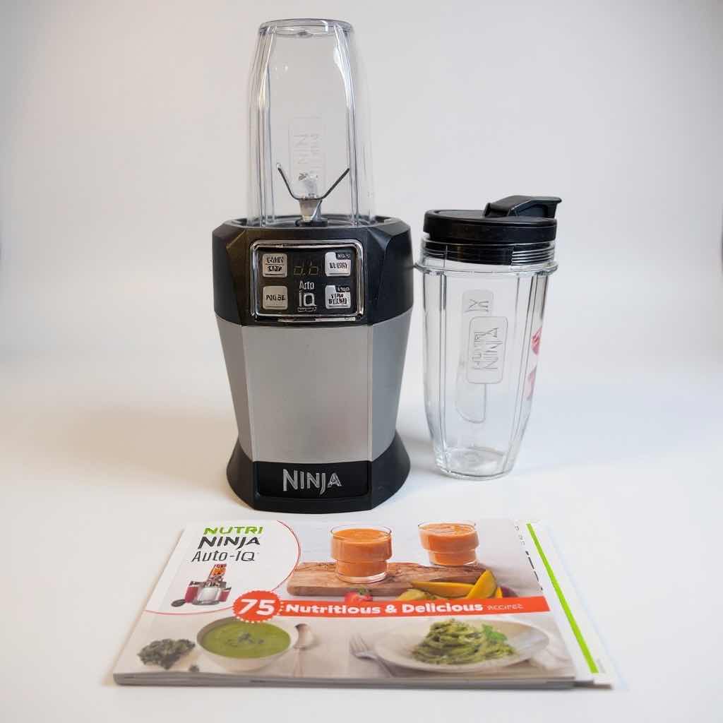 Photo 1 of NUTRI NINJA AUTO-IQ BLENDER W ACCESSORIES