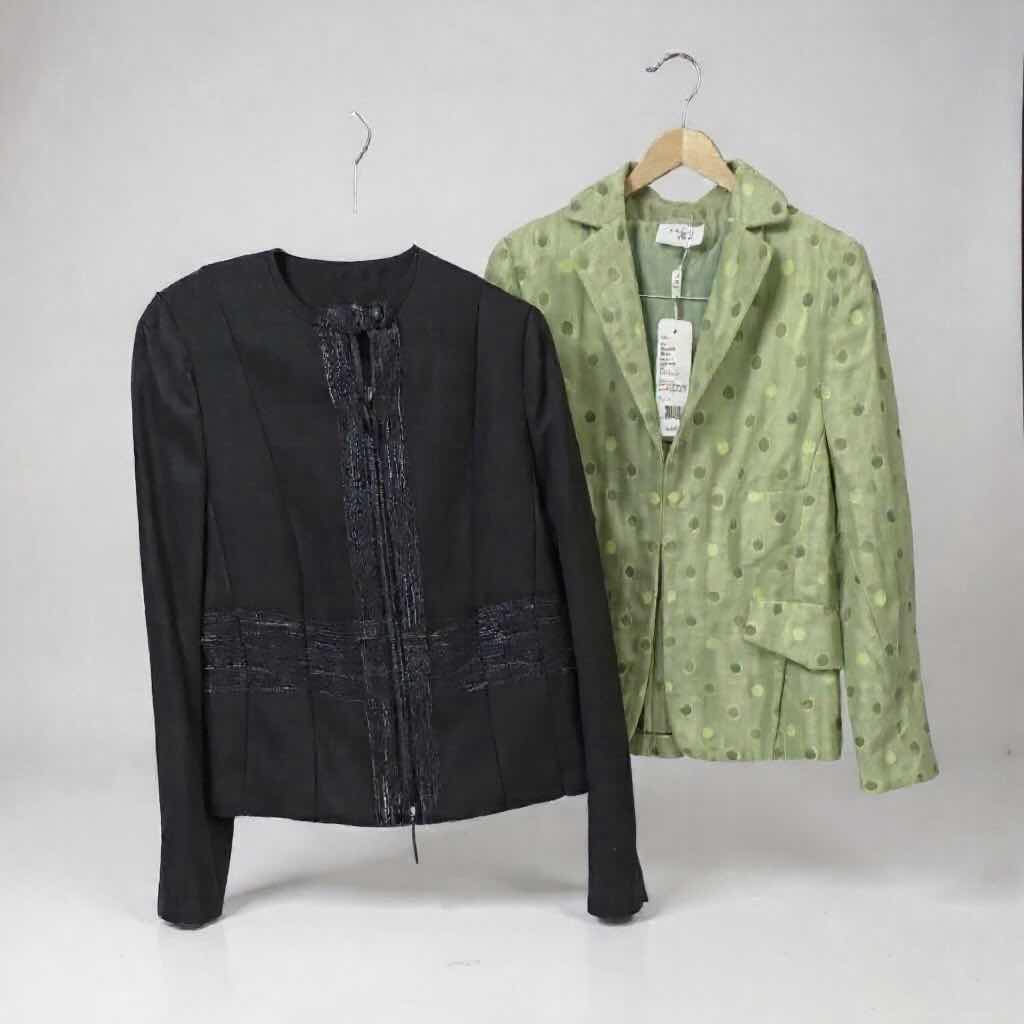 Photo 1 of NEW W TAGS A-K-R-I-S PUNTO GREEN BLAZER JACKET-SIZE 8, BLACK A-K-R-I-S PUNTO BLAZER JACKET SIZE 8 (USED)