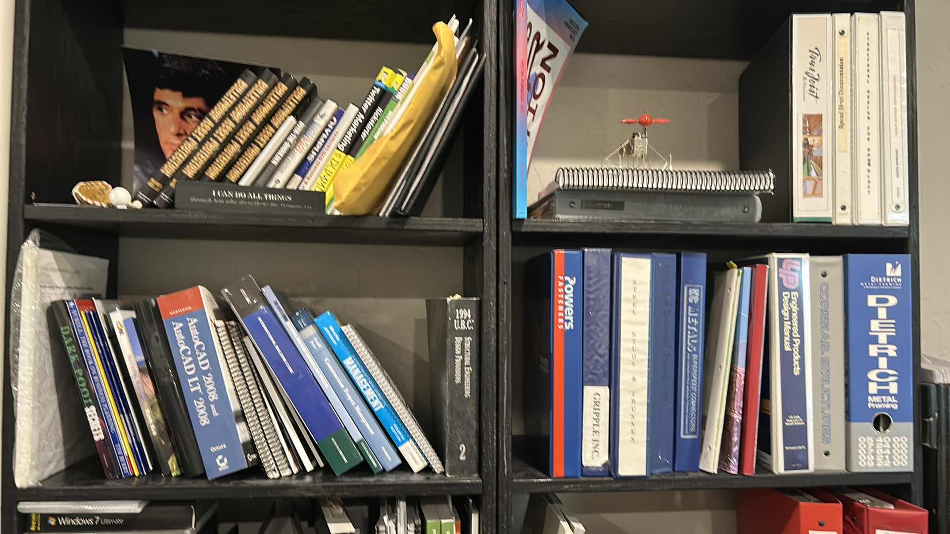 Photo 1 of CONTENTS OF SHELF ASSORTED ENGINEERING BOOKS