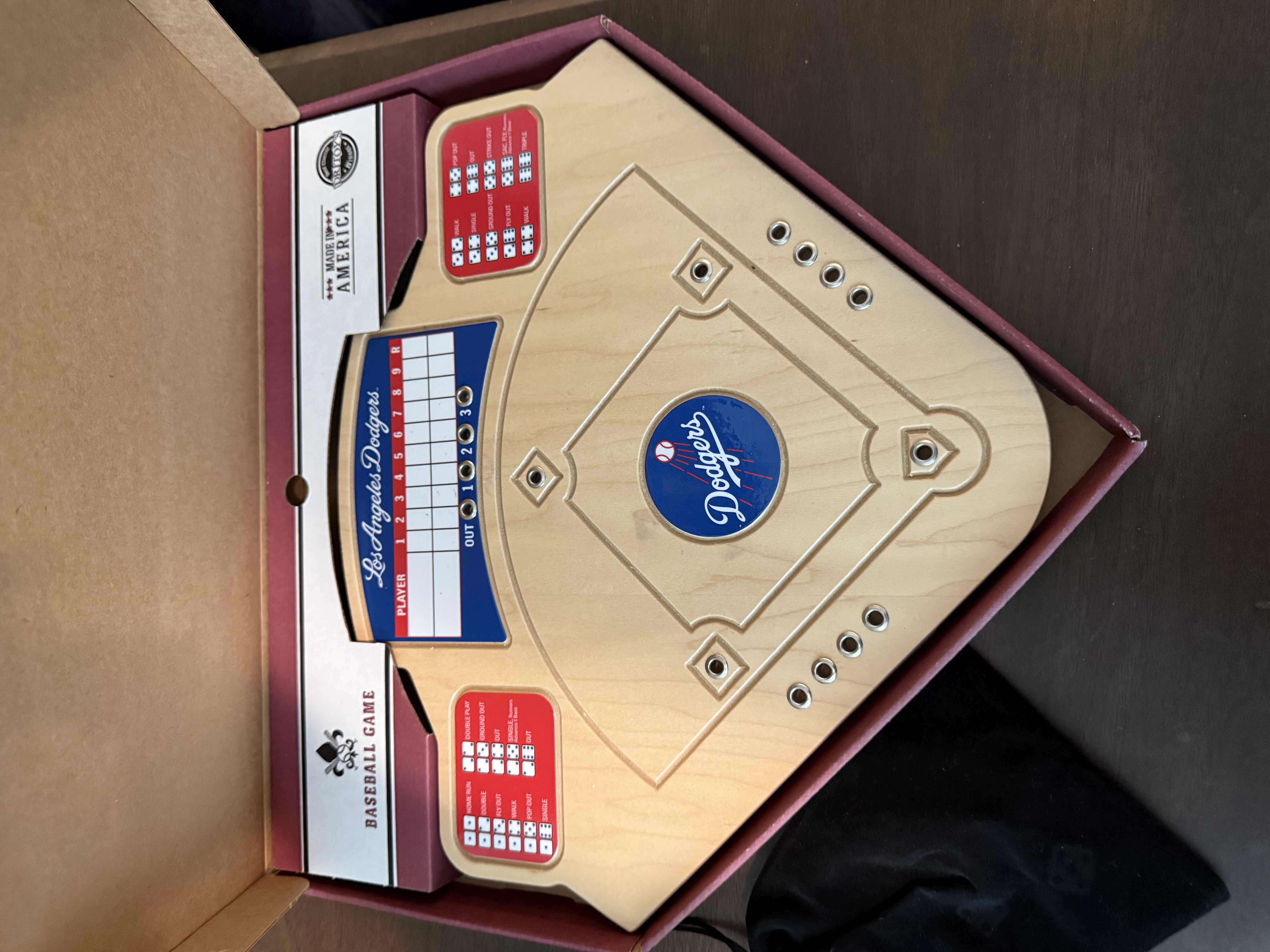 Photo 1 of UNCOMMON GOODS ACROSS THE BOARD “BASEBALL GAME”