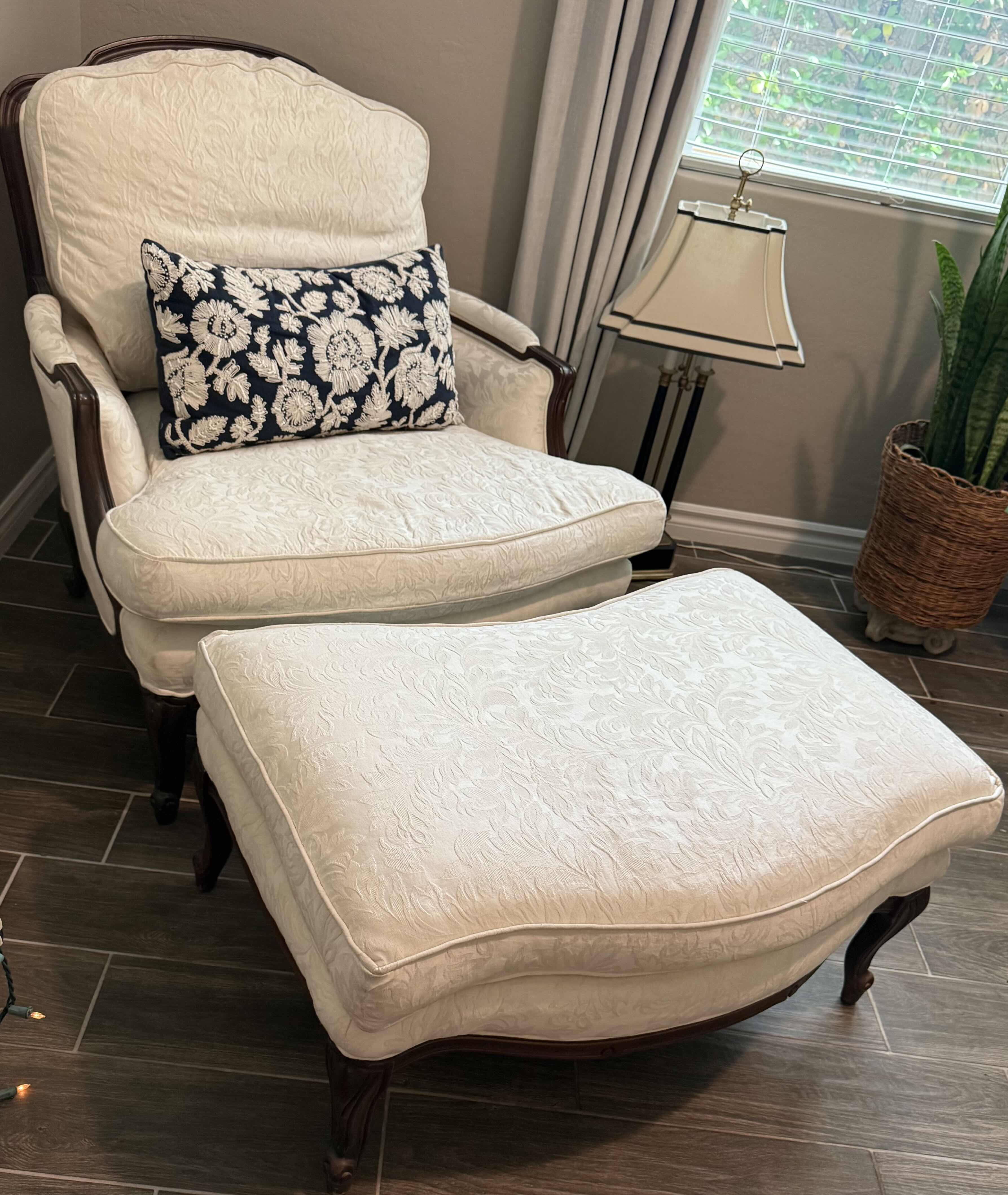 Photo 1 of ETHAN ALLEN VERSAILLES ARM CHAIR W OTTOMAN LIGHT DAMASK PATTERN UPHOLSTERY AND DARK WOOD TRIM W BLACK FLORAL ACCENT PILLOW