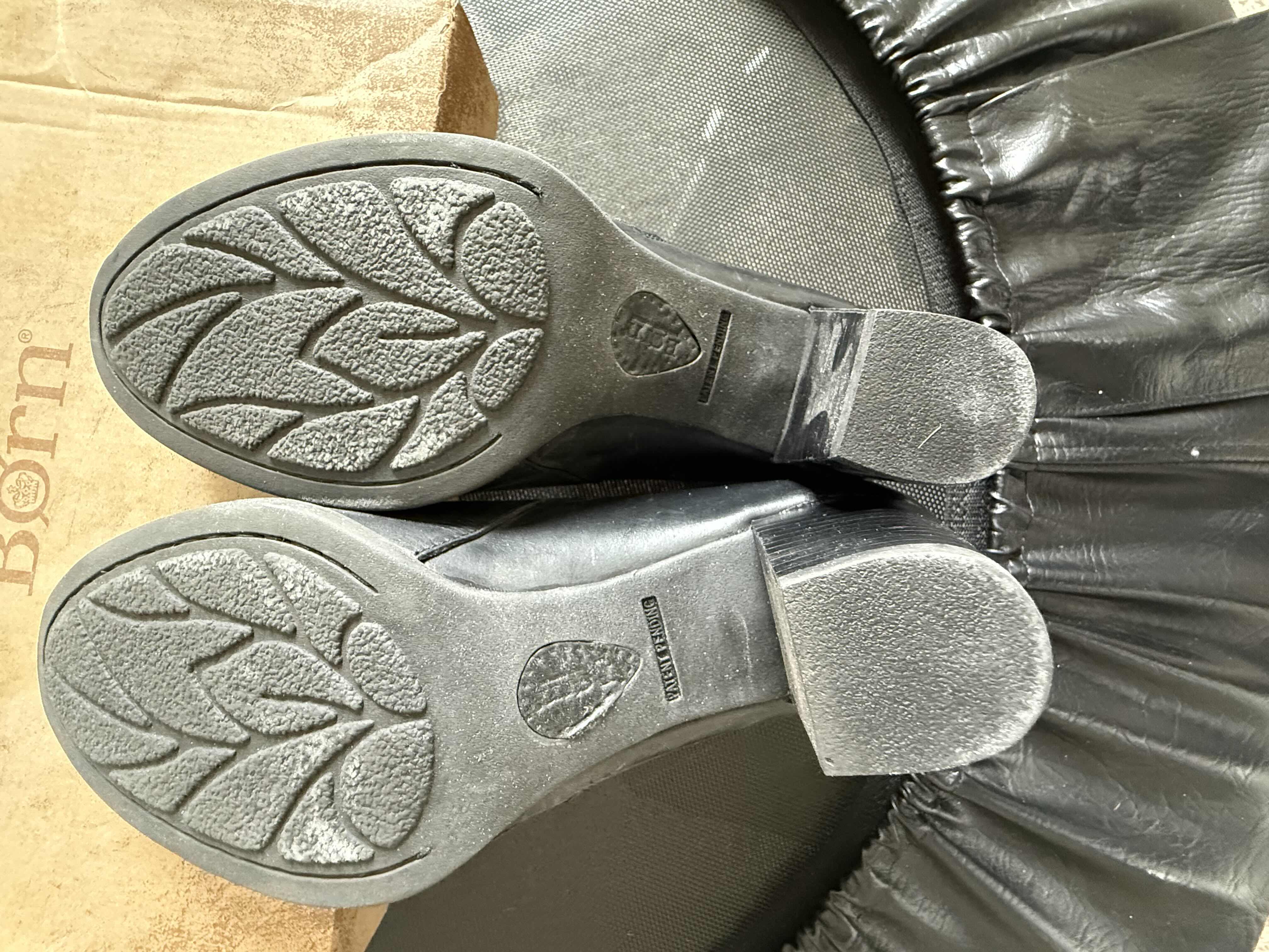 Photo 1 of BORN BLACK LEATHER ANKLE BOOTS W. BLOCK HEEL & SIDE ZIPPER-SIZE 9.5