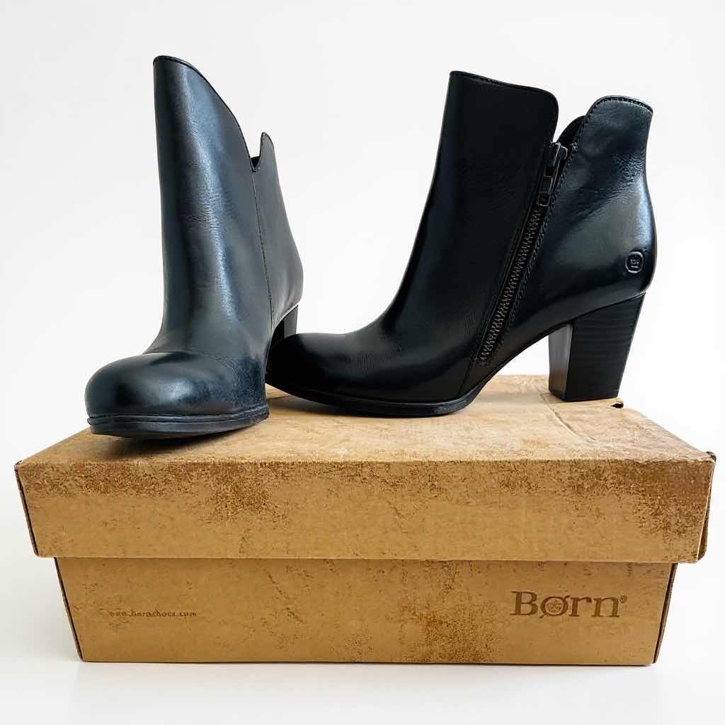 Photo 1 of BORN BLACK LEATHER ANKLE BOOTS W. BLOCK HEEL & SIDE ZIPPER-SIZE 9.5