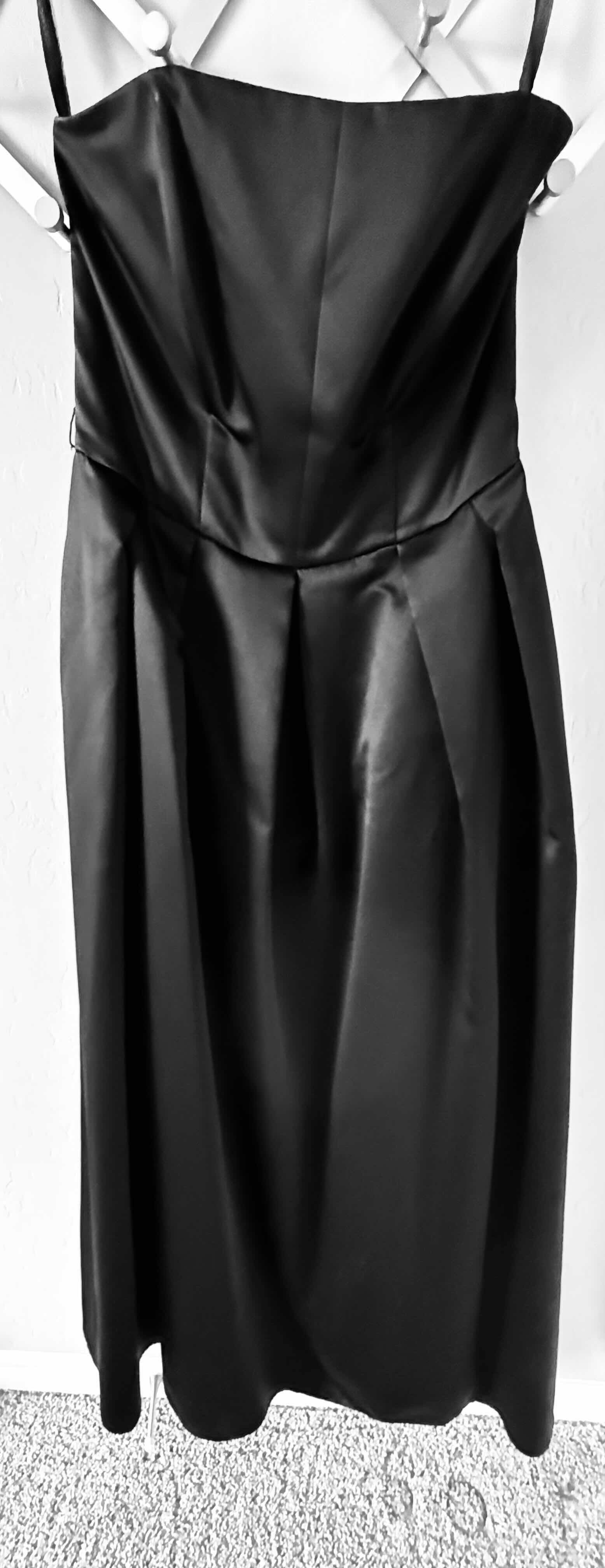 Photo 1 of BLACK STRAPLESS SILKY GATHER & GOWN DRESS-SIZE 12