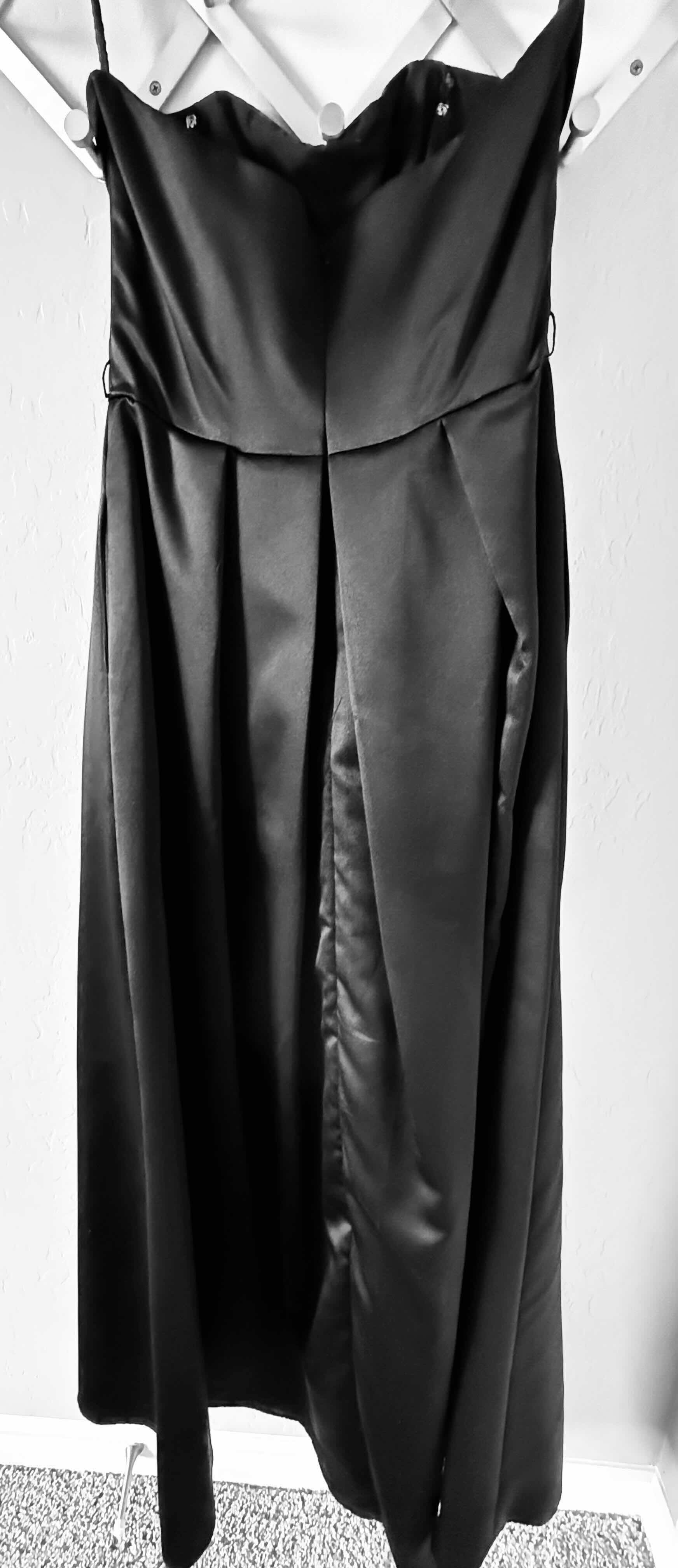 Photo 1 of BLACK STRAPLESS SILKY GATHER & GOWN DRESS-SIZE 12