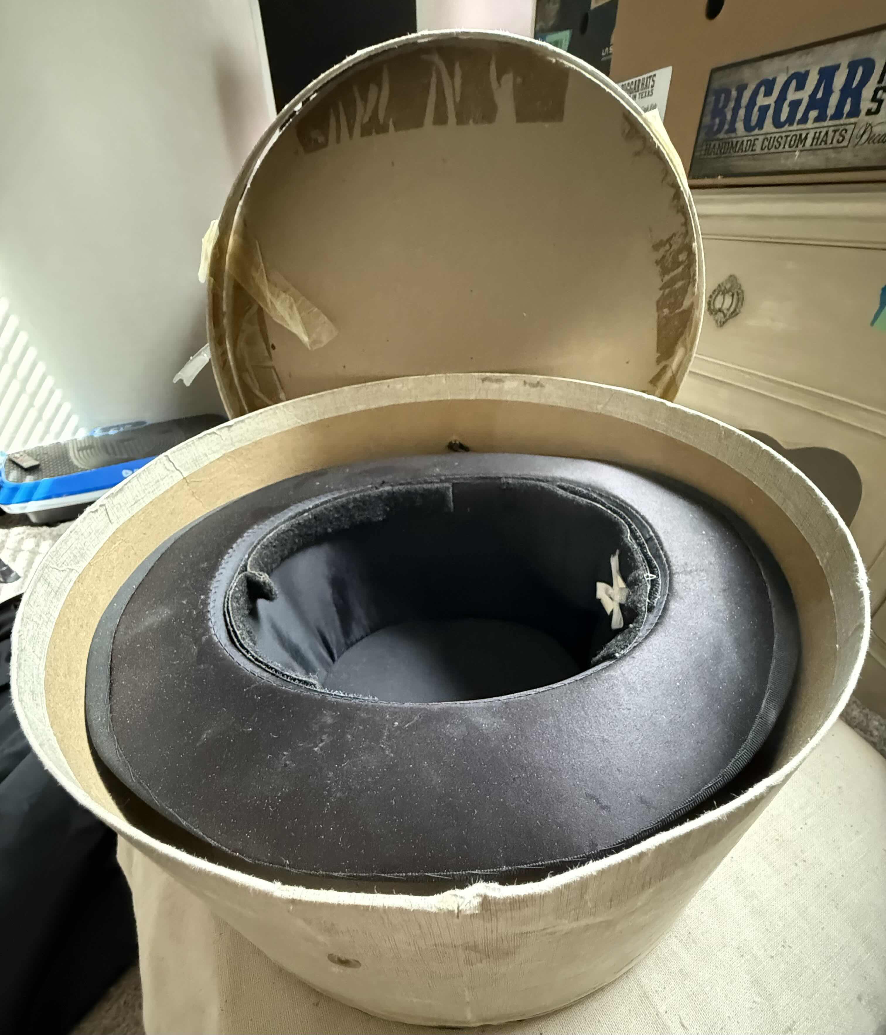 Photo 1 of VINTAGE BLACK COLLAPSIBLE SILK TOP HAT W HAT BOX