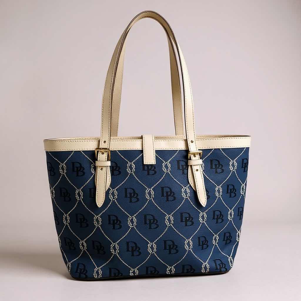 Photo 1 of DOONEY & BOURKE NAUTICAL KNOT PRINT EAST/WEST BUCKET BLUE & WHITE TOTE HANDBAG