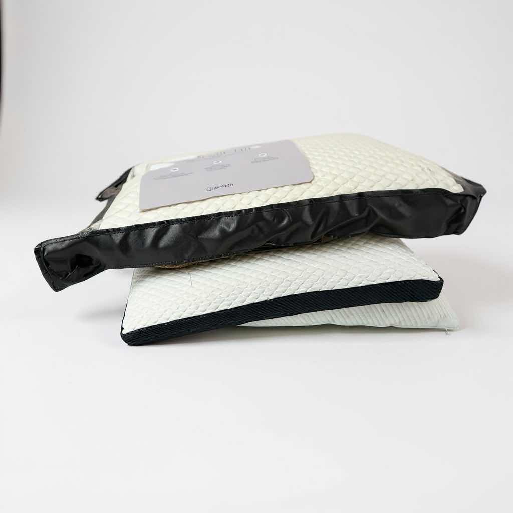 Photo 1 of 3-SOFTCELL LITE REVERSIBLE PILLOWS