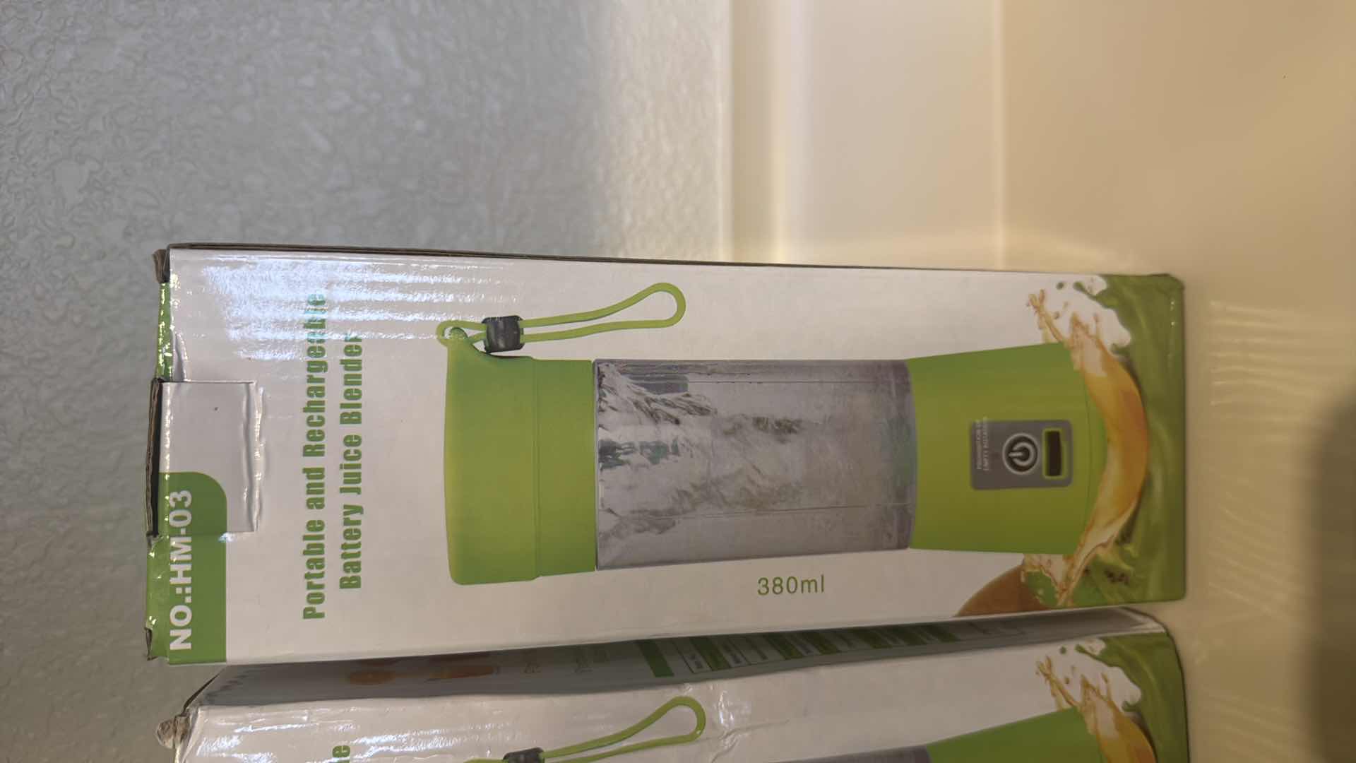 Photo 4 of 2-NIB PORTABLE JUICERS, ULTIMATE GRATER, SHARPER IMAGE HANDY CHOPPER