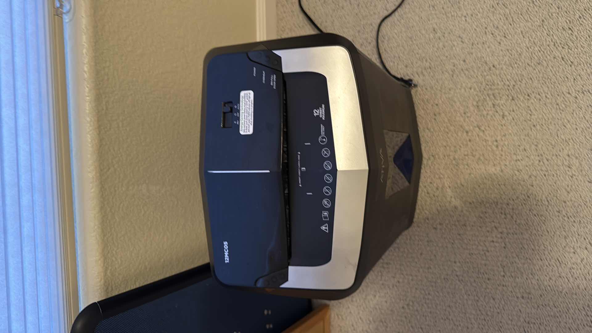 Photo 1 of ATIVA PAPER SHREDDER