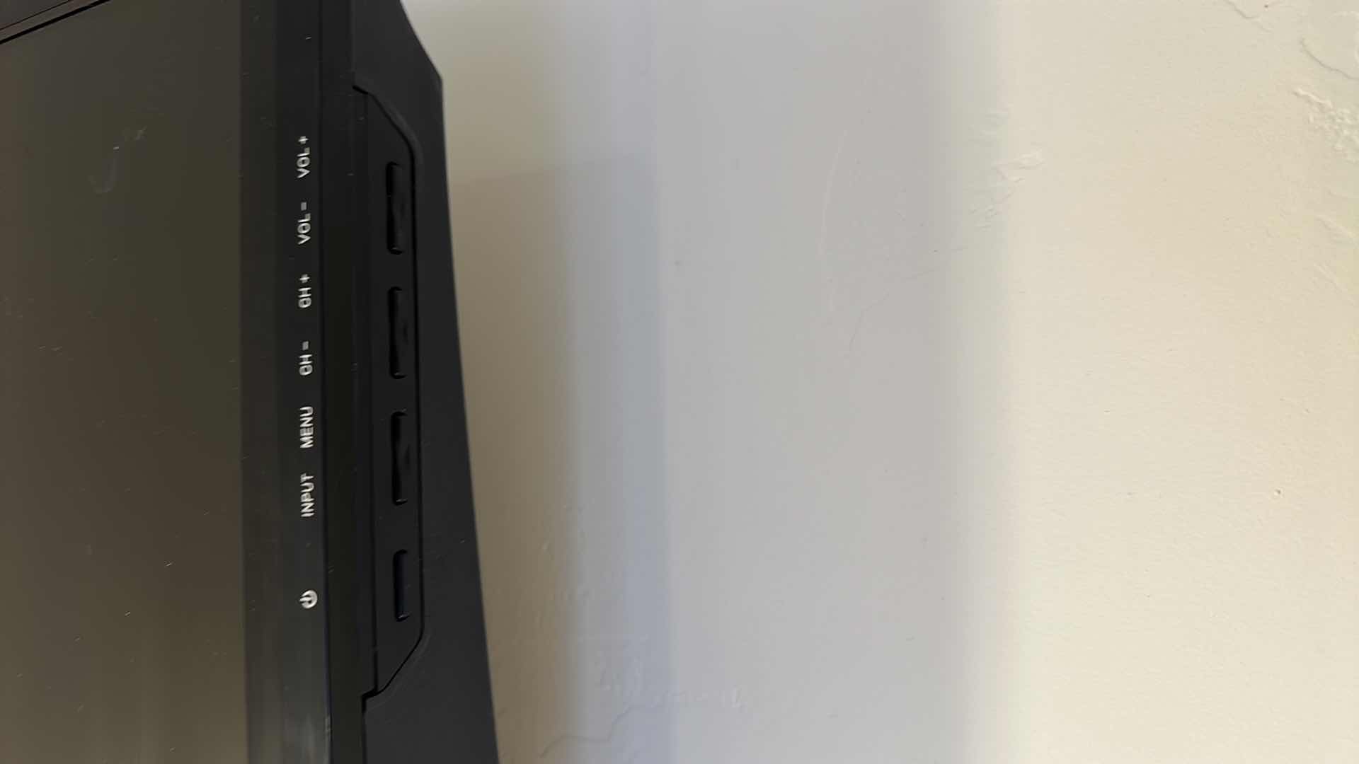 Photo 1 of WESTINGHOUSE 55” FLATSCREEN WITH REMOTE