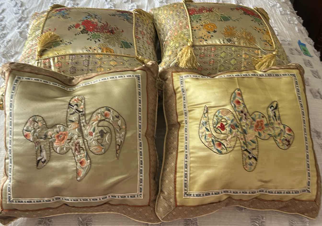 Photo 1 of 4- DECORATIVE PILLOWS W TASSELS