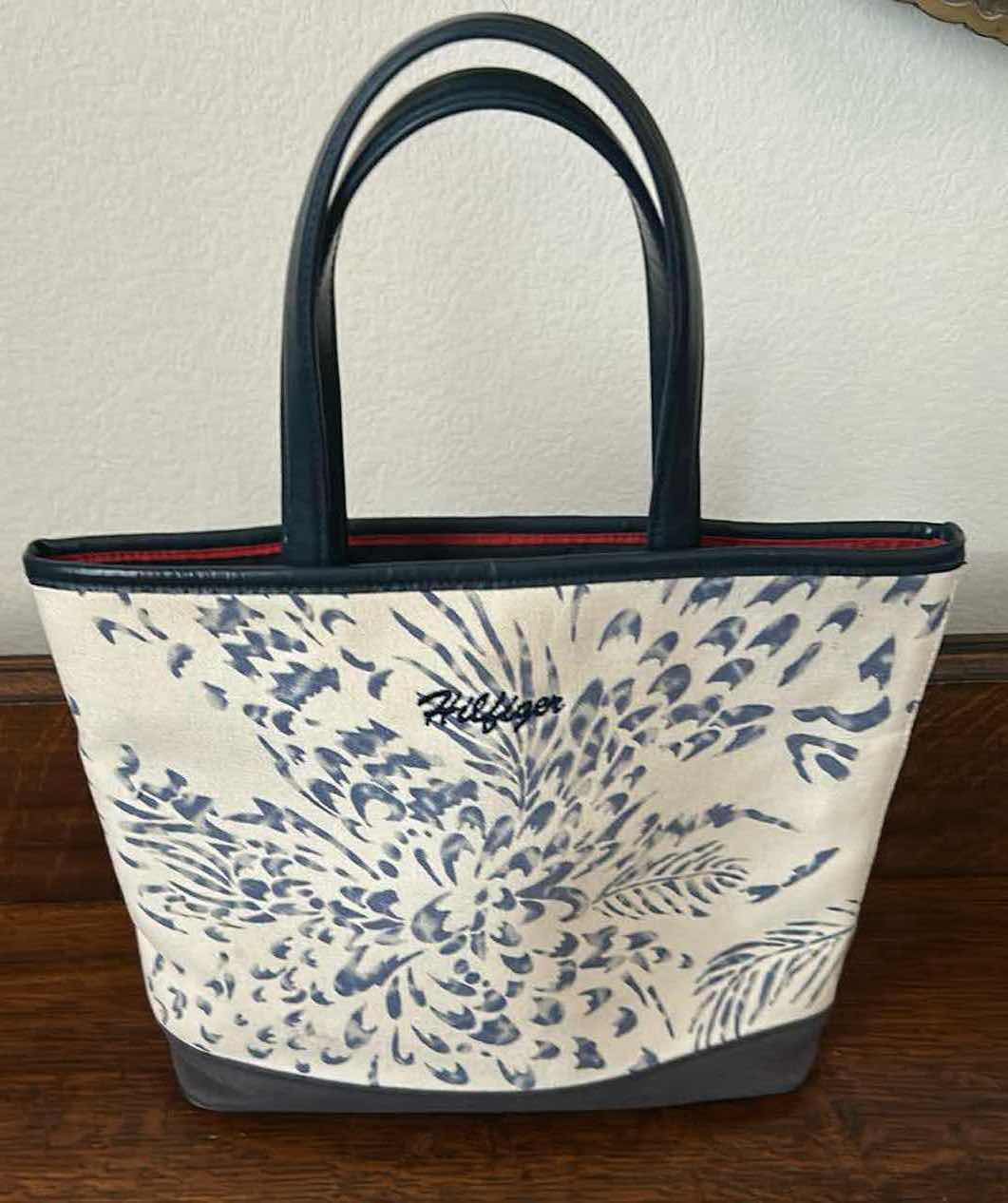 Photo 1 of 3- BLUE TRAVEL TOTES