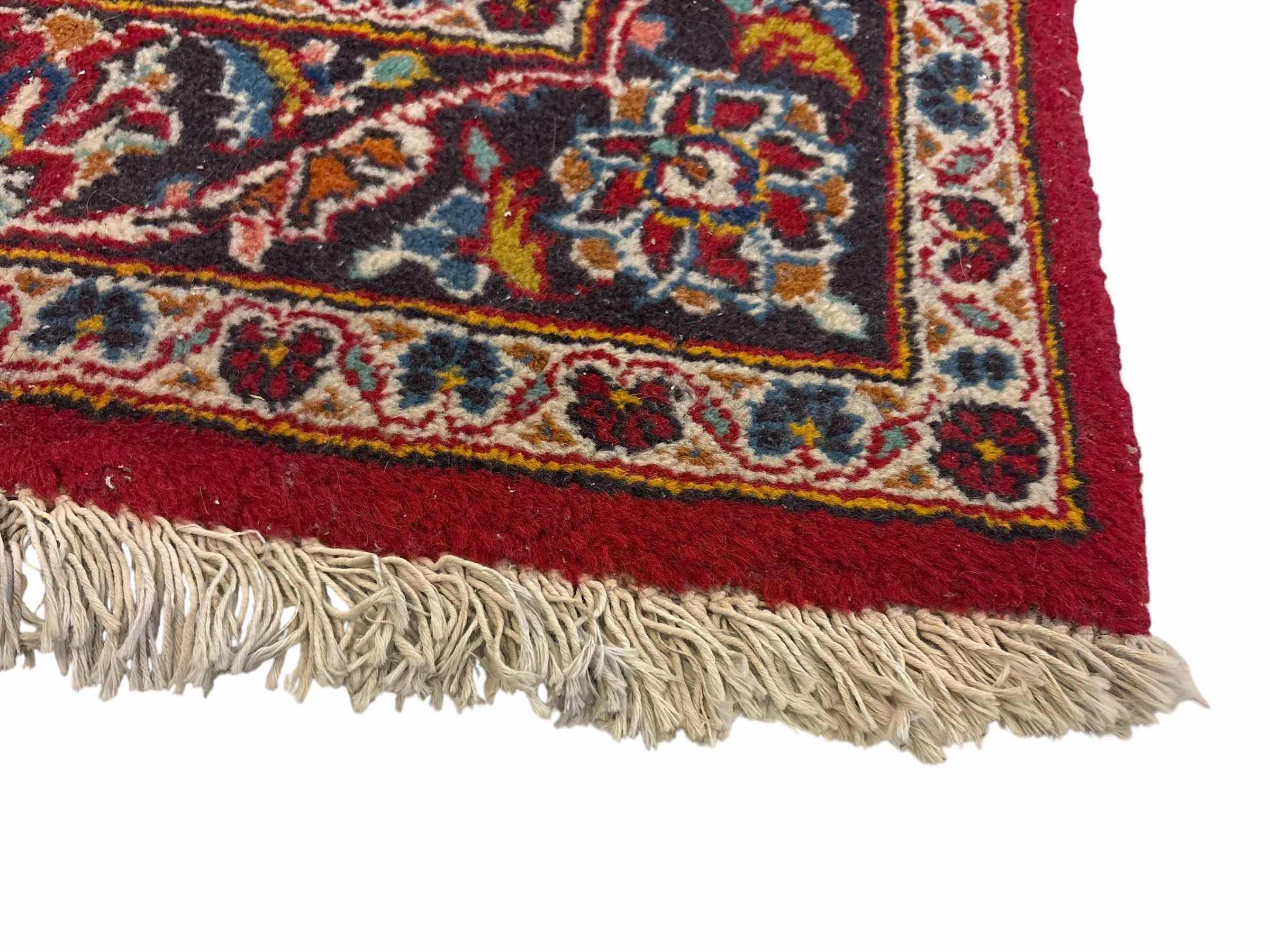 Photo 1 of VINTAGE RED PERSIAN KASHAN HANDMADE RUG FANTASTIC FLORAL 62.5”X40”
