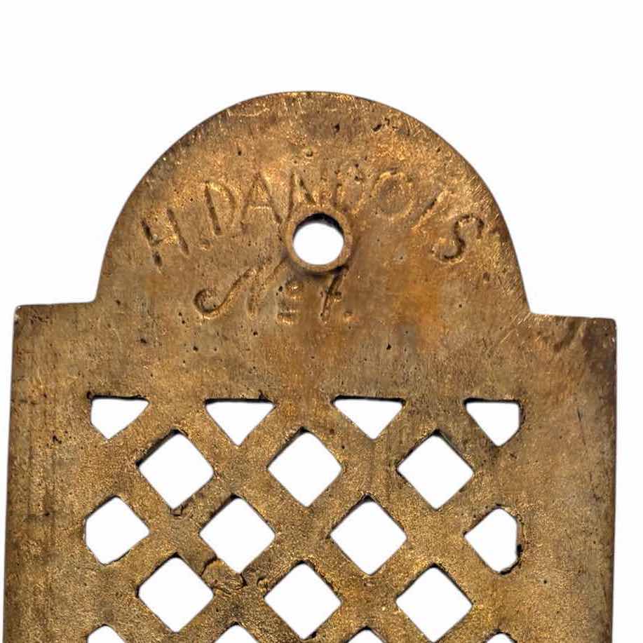 Photo 1 of (2)PCS ANTIQUE H.DANDOIS BRASS SCONCE LIGHT FIXTURES WITH TRELLIS BACK PLATE DESIGN H17.5”