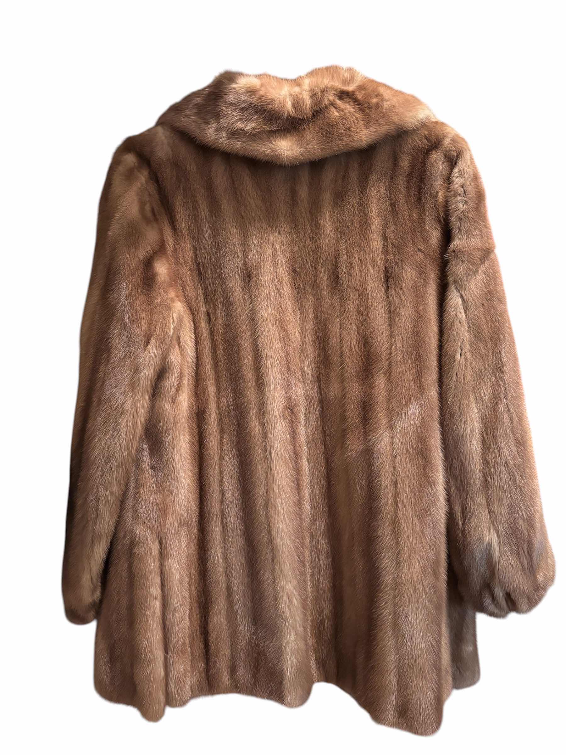 Photo 1 of VINTAGE FUR COAT (NO SIZE TAG, FITS LIKE A S/M)
