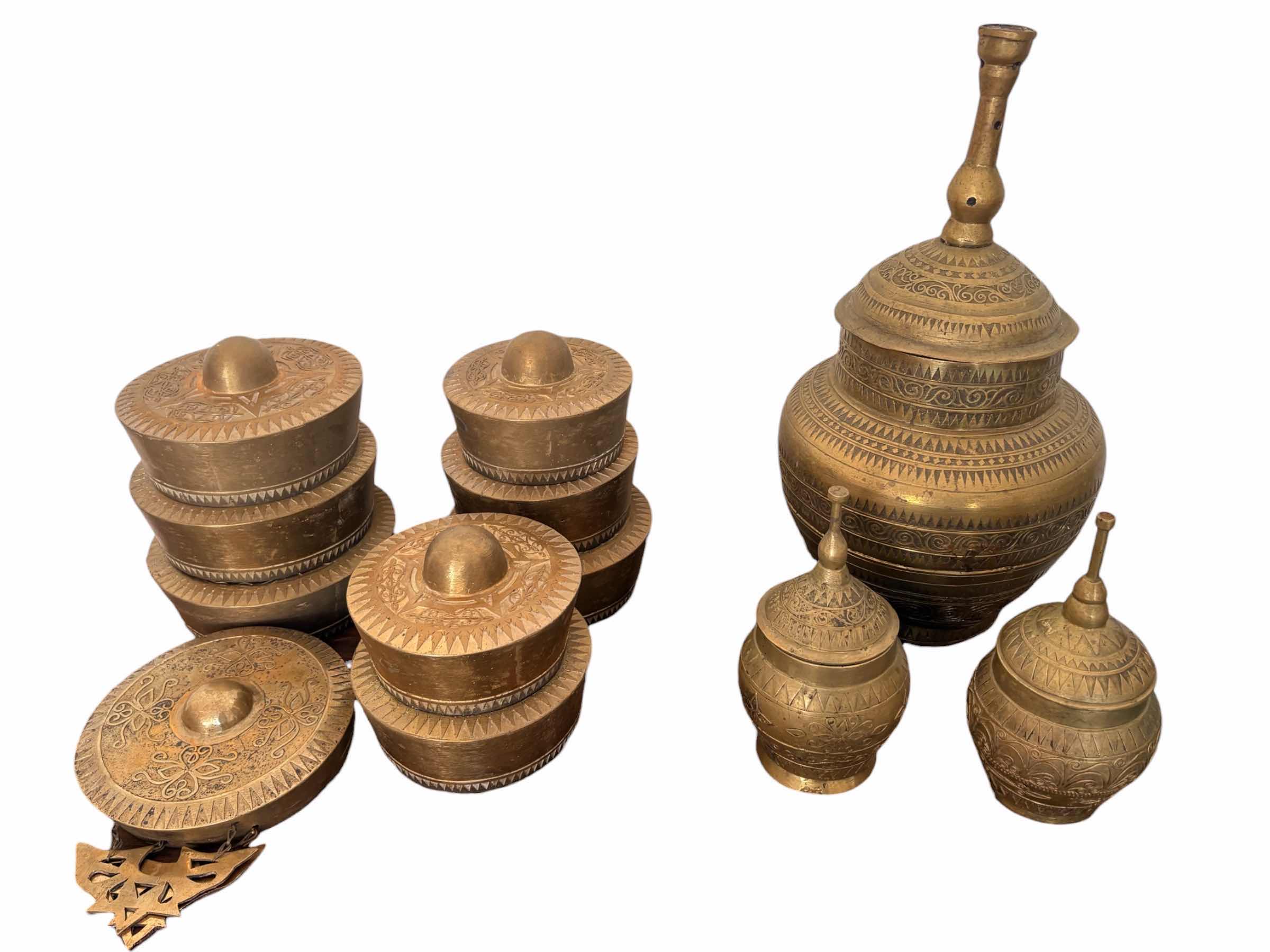 Photo 1 of (12)PCS CEREMONIAL PHILIPPINE JARS & URNS
