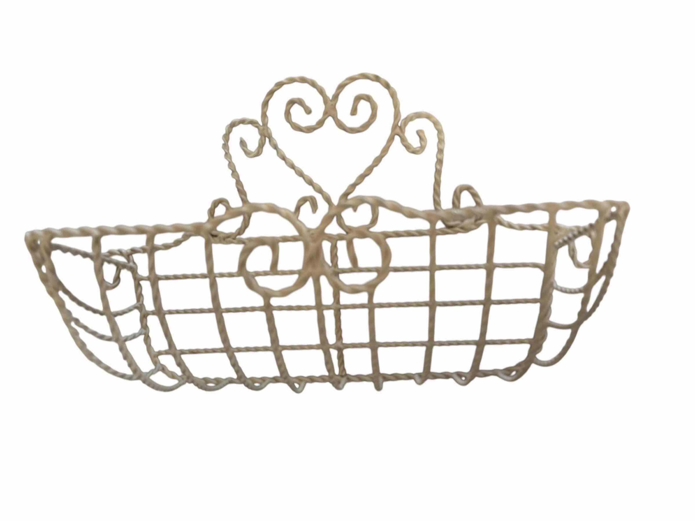 Photo 1 of (2)PCS DECORATIVE WIRE WALL MOUNTS W ROSE ACENTS L22”