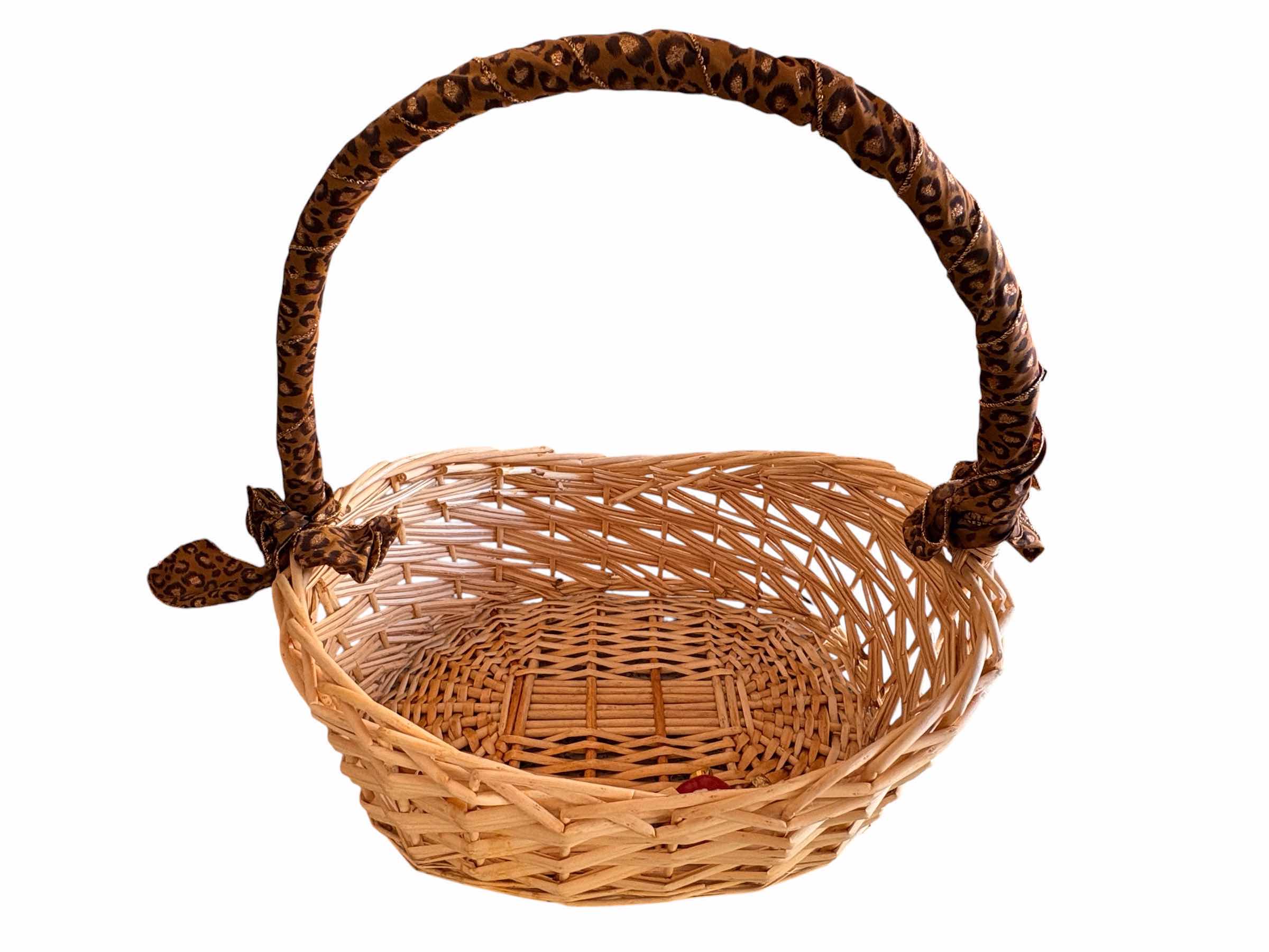 Photo 1 of (3)PCS WILLOW WICKER BASKET & FAUX APPLE TREES H21”