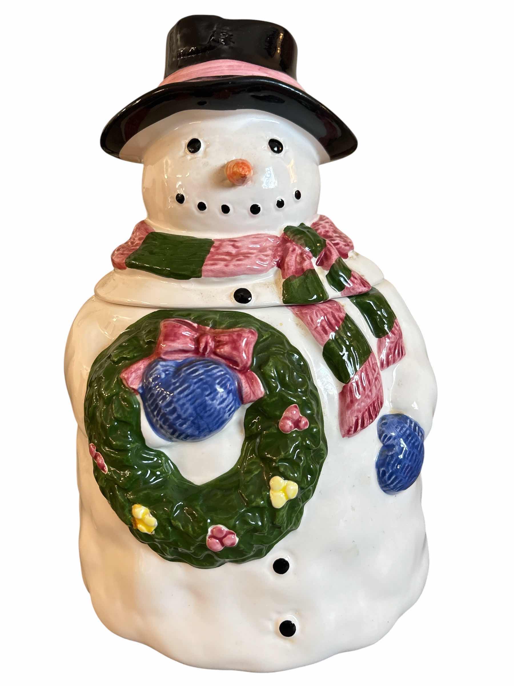 Photo 1 of (2)PCS VINTAGE PACIFIC RIM SNOWMAN W WREATH & ANGEL COOKIE CAR H10”