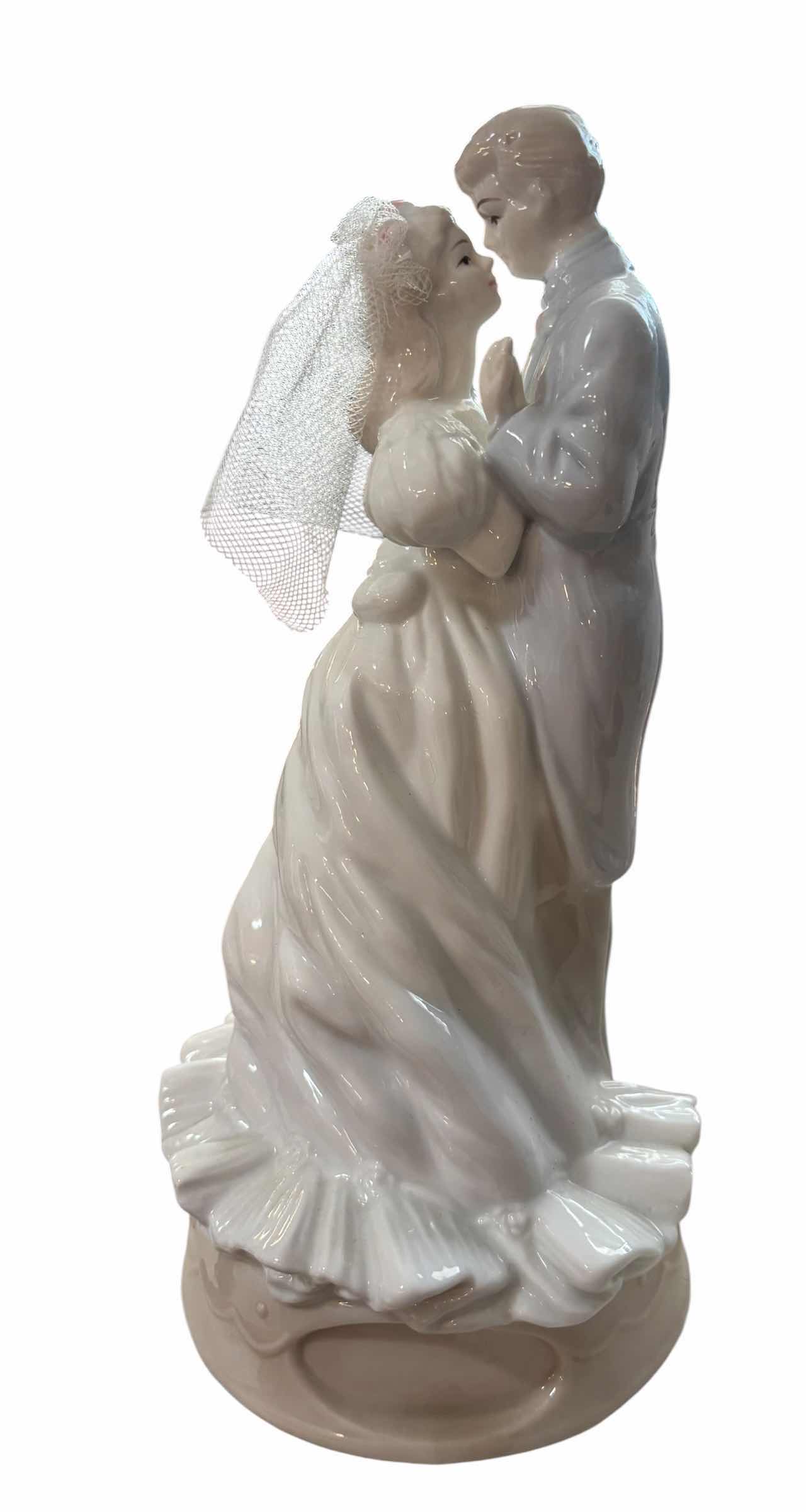 Photo 1 of COLLECTION OF WEDDING & ANNIVERSARY DECORATIVE MUSICAL PLAQUES (3) & MUSICAL COUPLES STATUE H9” (IN ORIGINAL BOX)