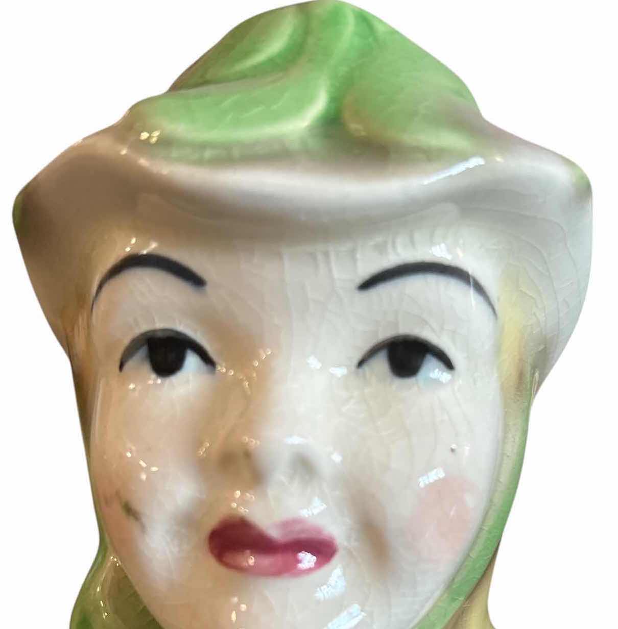 Photo 1 of VINTAGE GREEN JESTER HEAD VASE H4.25”