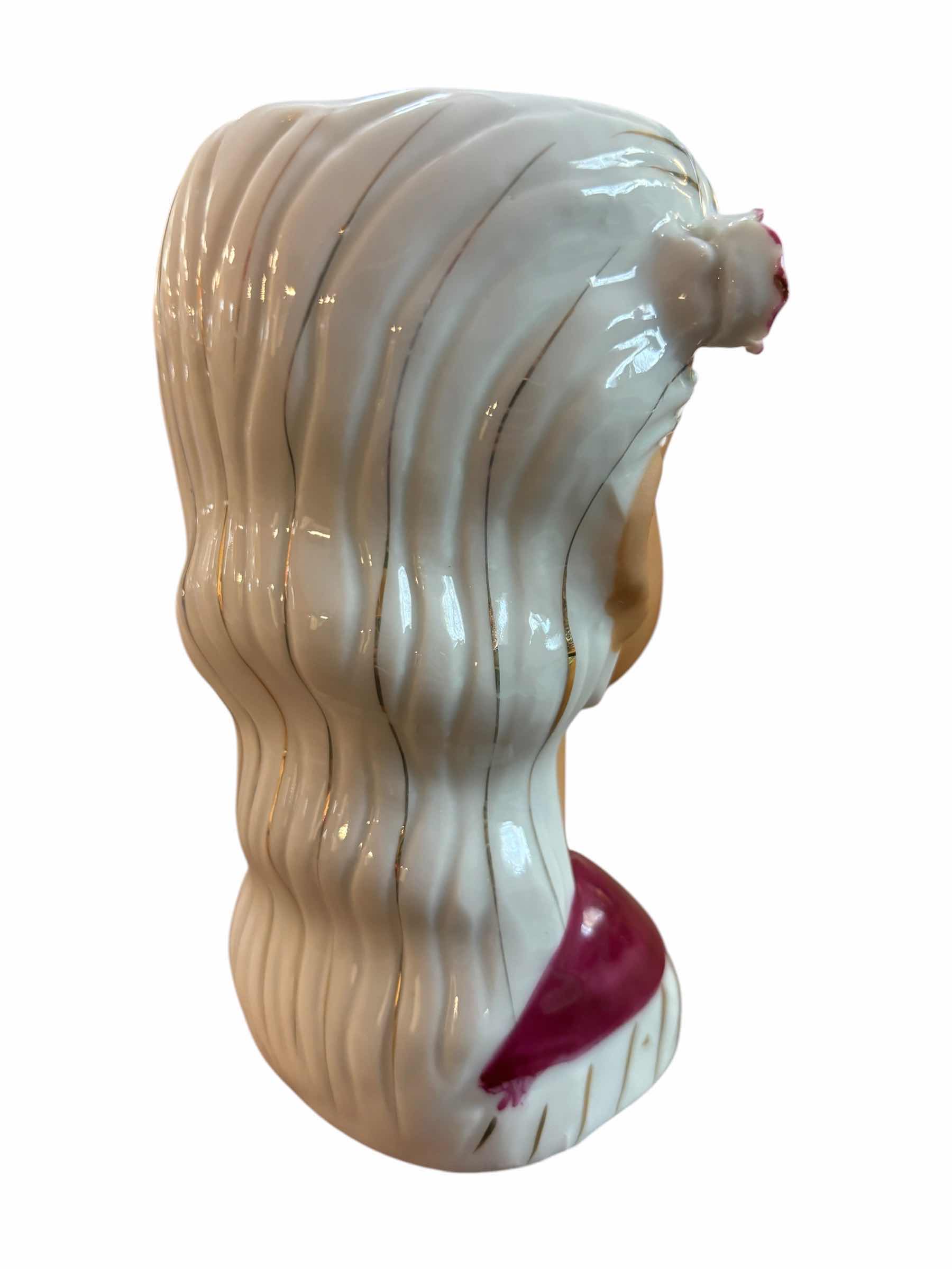 Photo 1 of VINTAGE EDESCO LADY HEAD VASE $70
