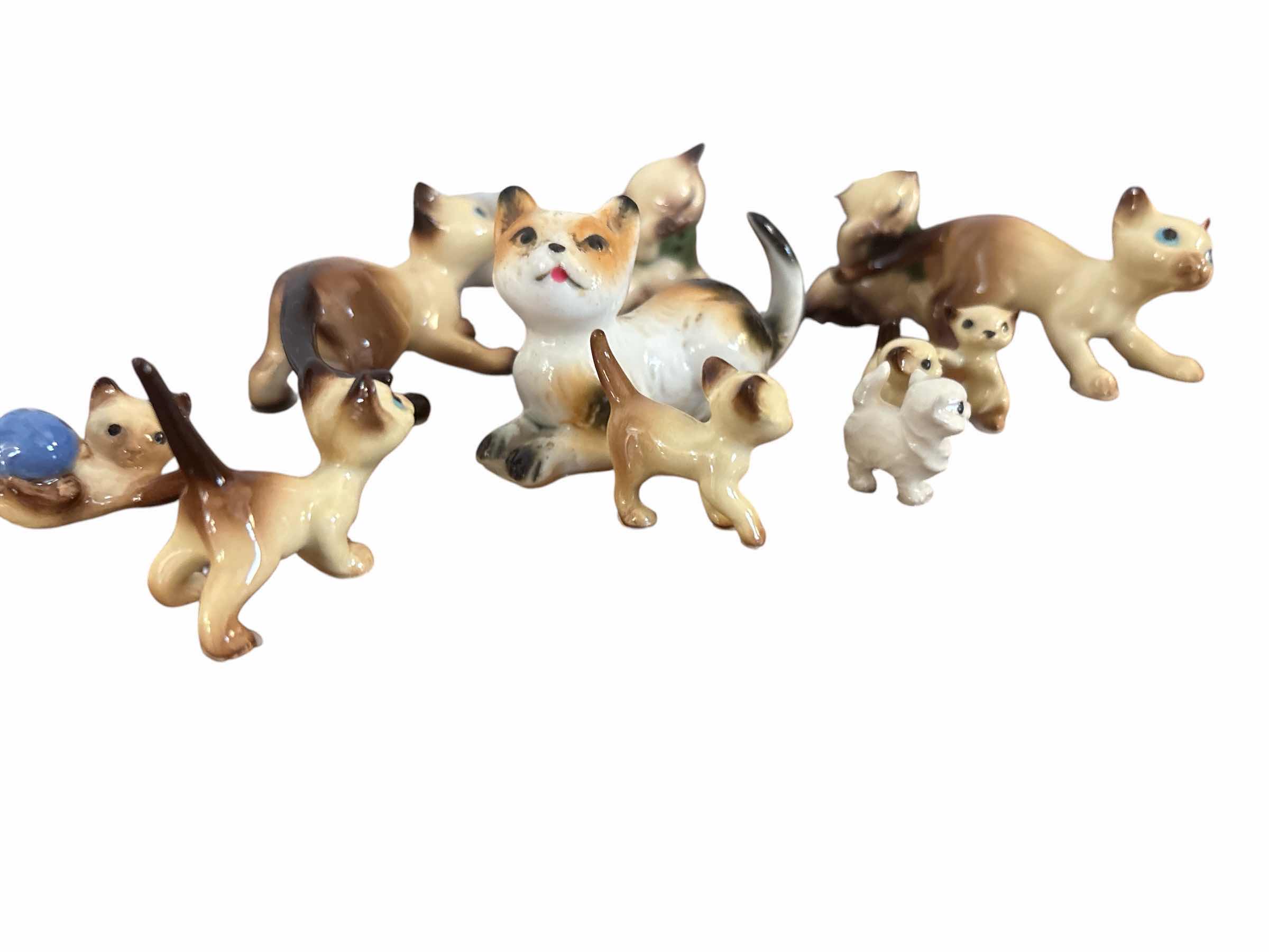 Photo 1 of (12)PCS PORCELAIN CAT FIGURINES H2”
