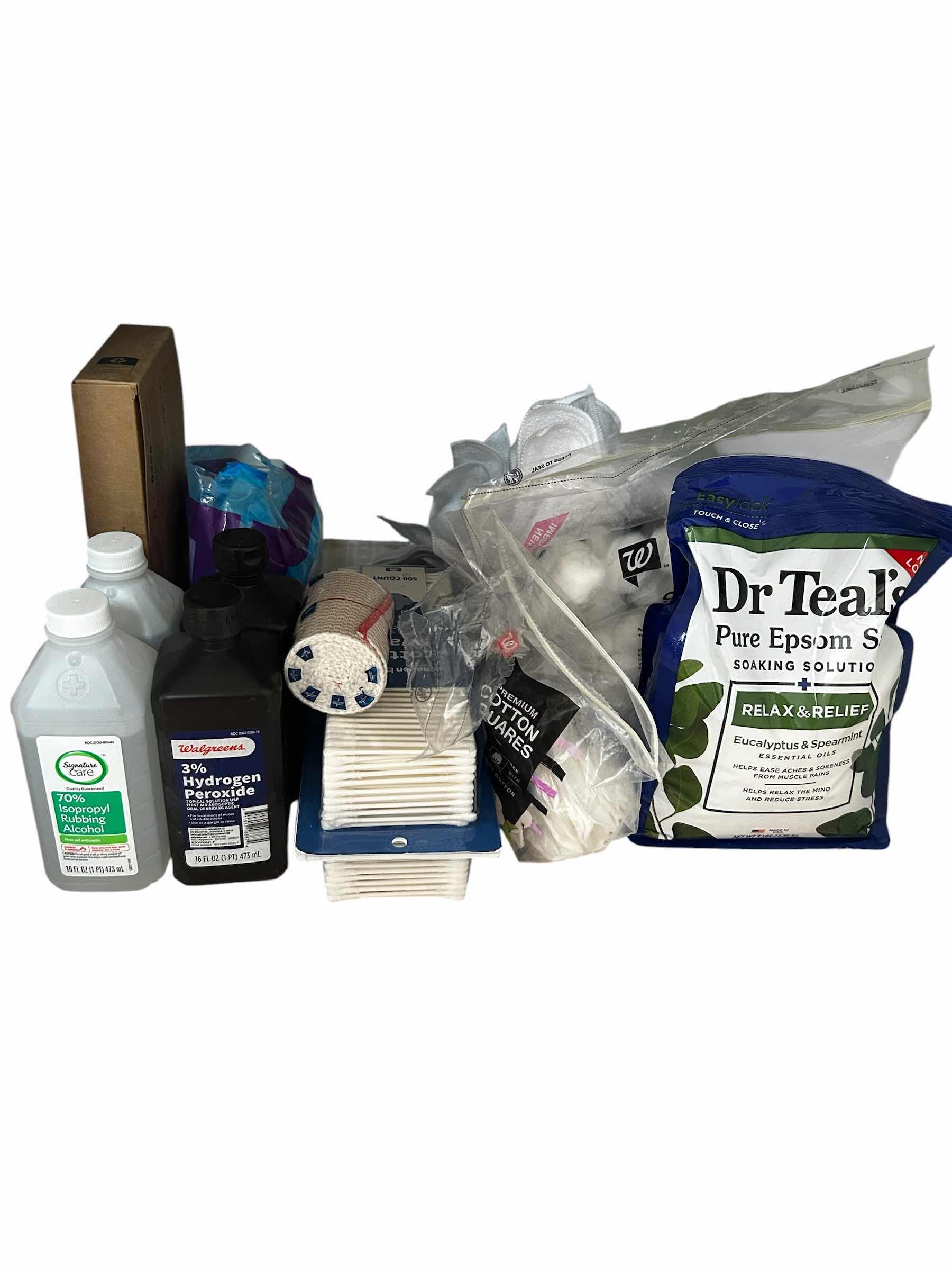 Photo 1 of CONTENTS OF BATHROOM CABINET