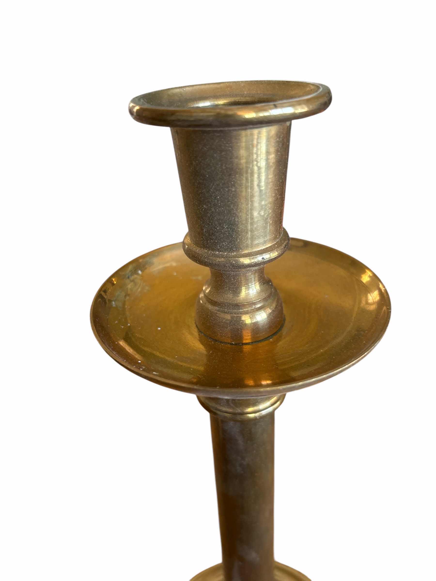 Photo 1 of (2)PCS VINTAGE BRASS CANDLESTICK HOLDERS H12”