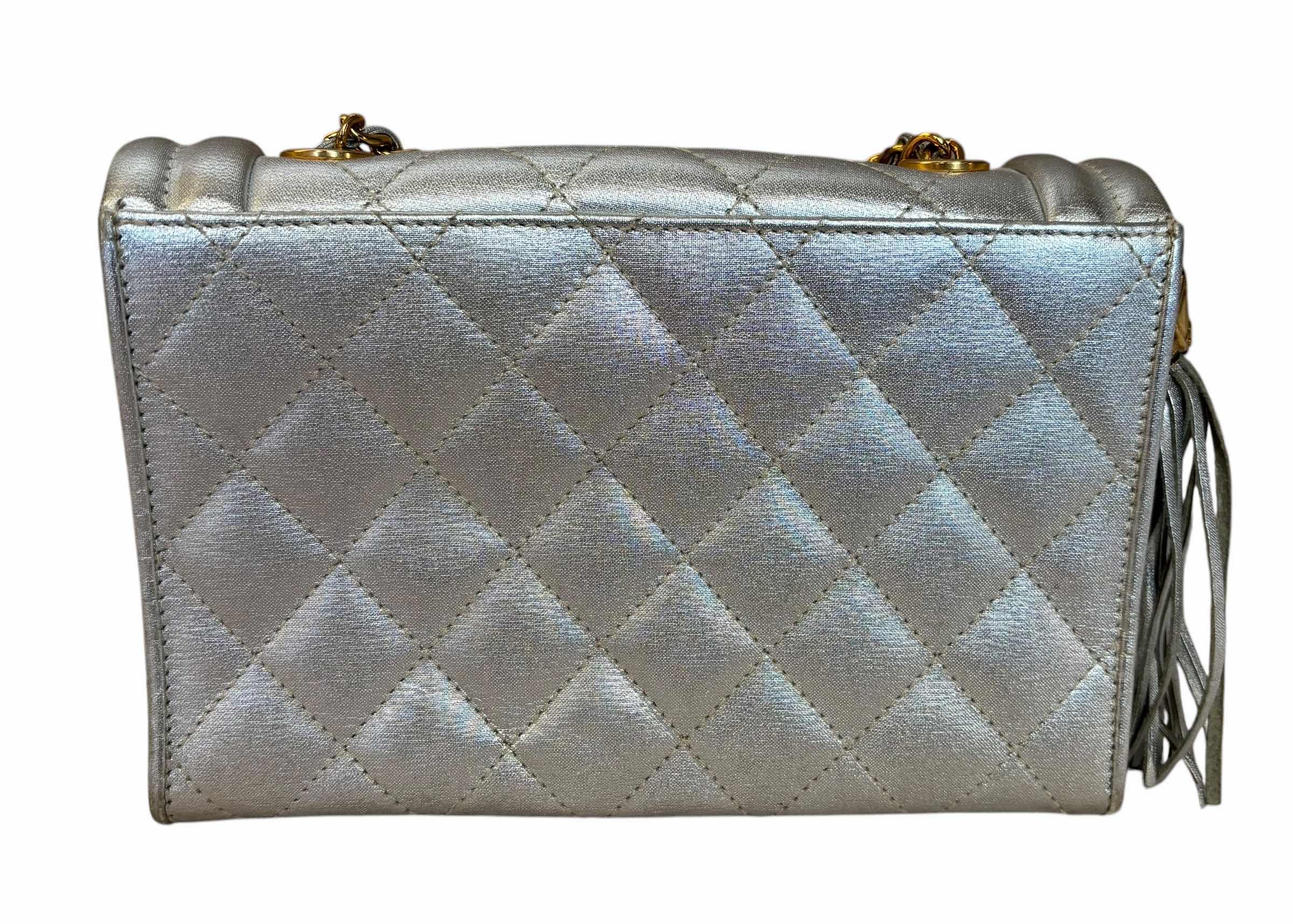Photo 1 of CHANEL CLASSIC FLAP MINI SHOULDER BAG (AUTHENTICITY NOT VERIFIED)