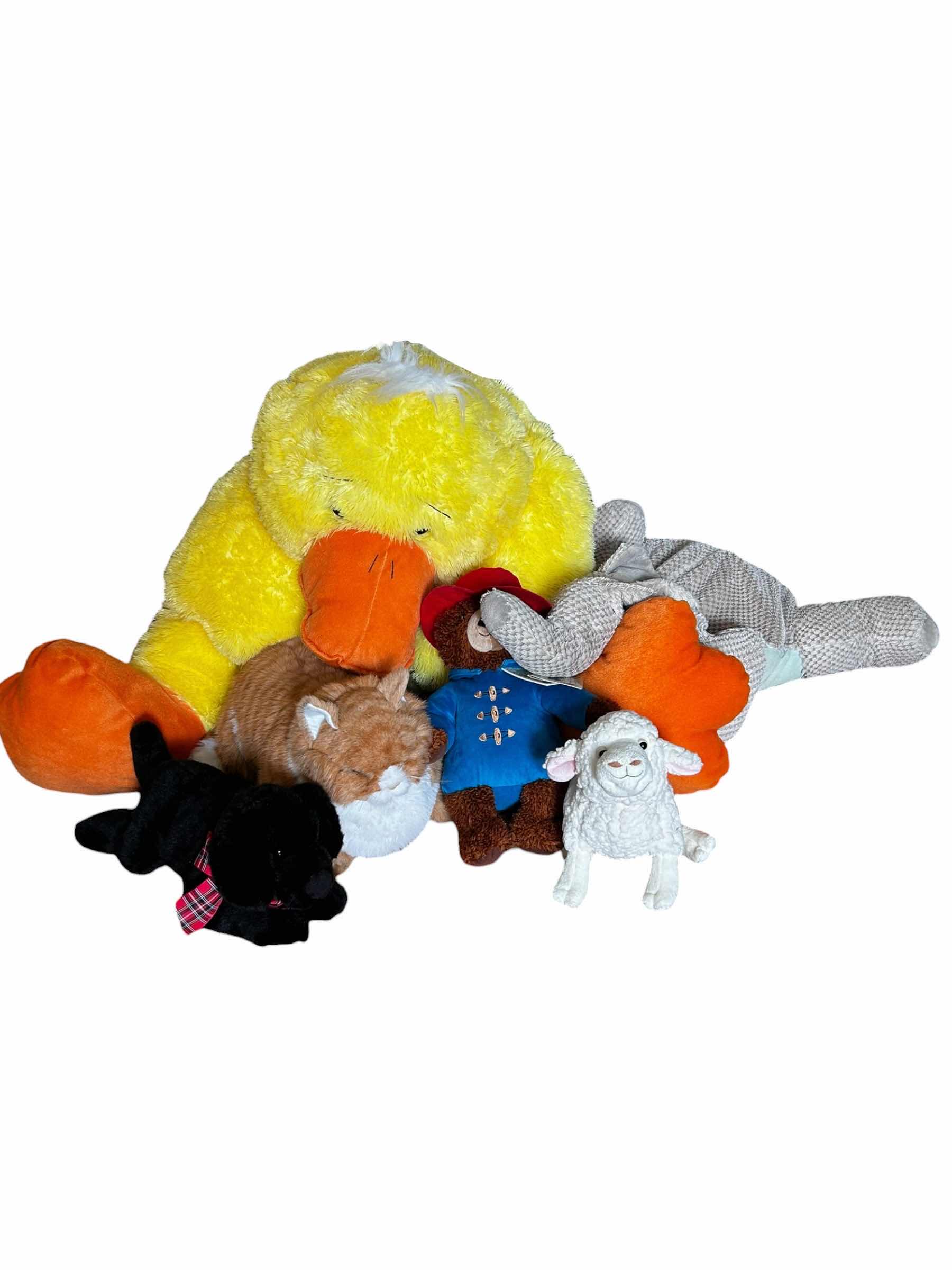 Photo 1 of COLLECTION OF (6) STUFFED ANIMALS