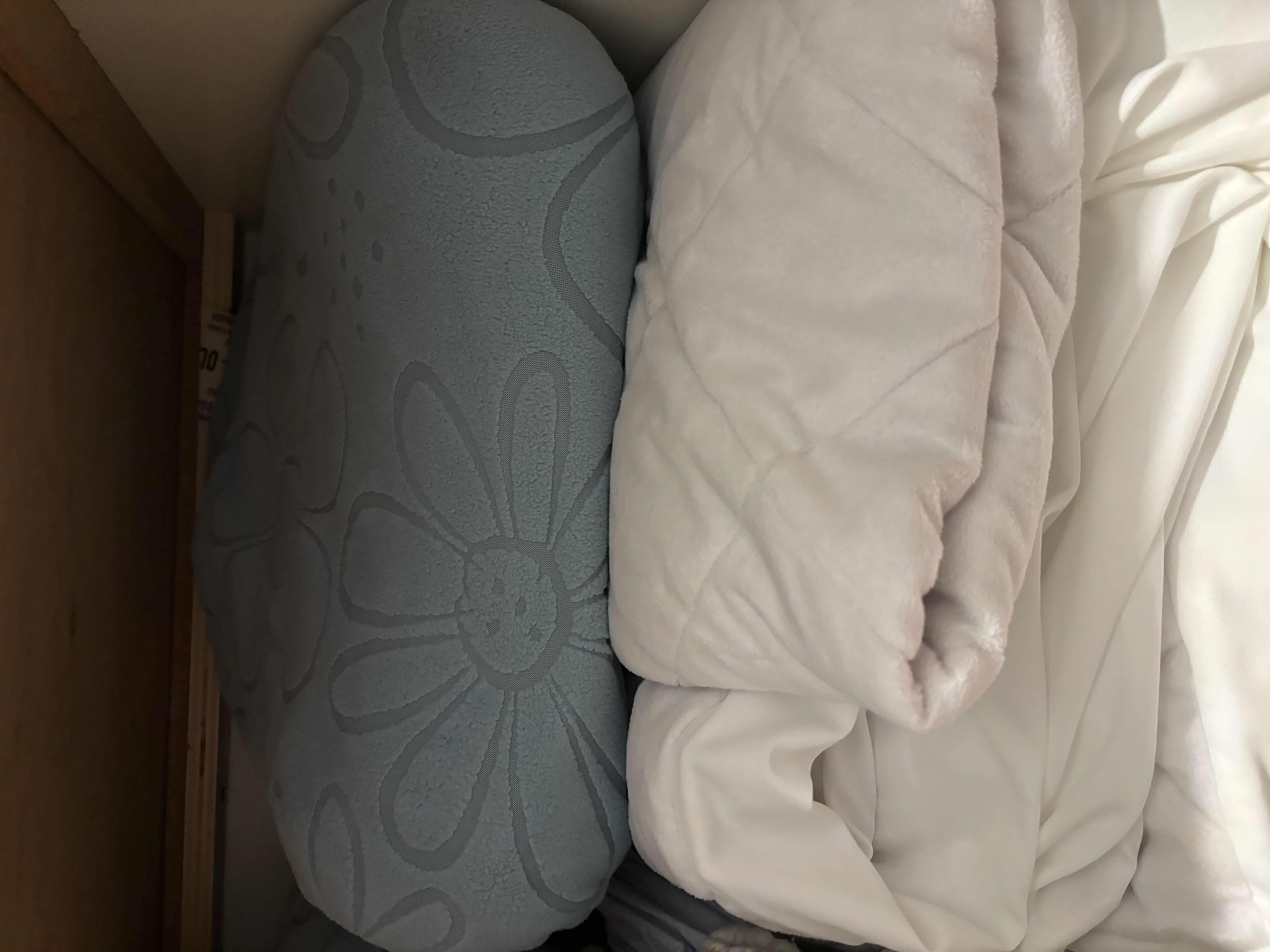 Photo 1 of CONTENTS OF LINEN CABINET