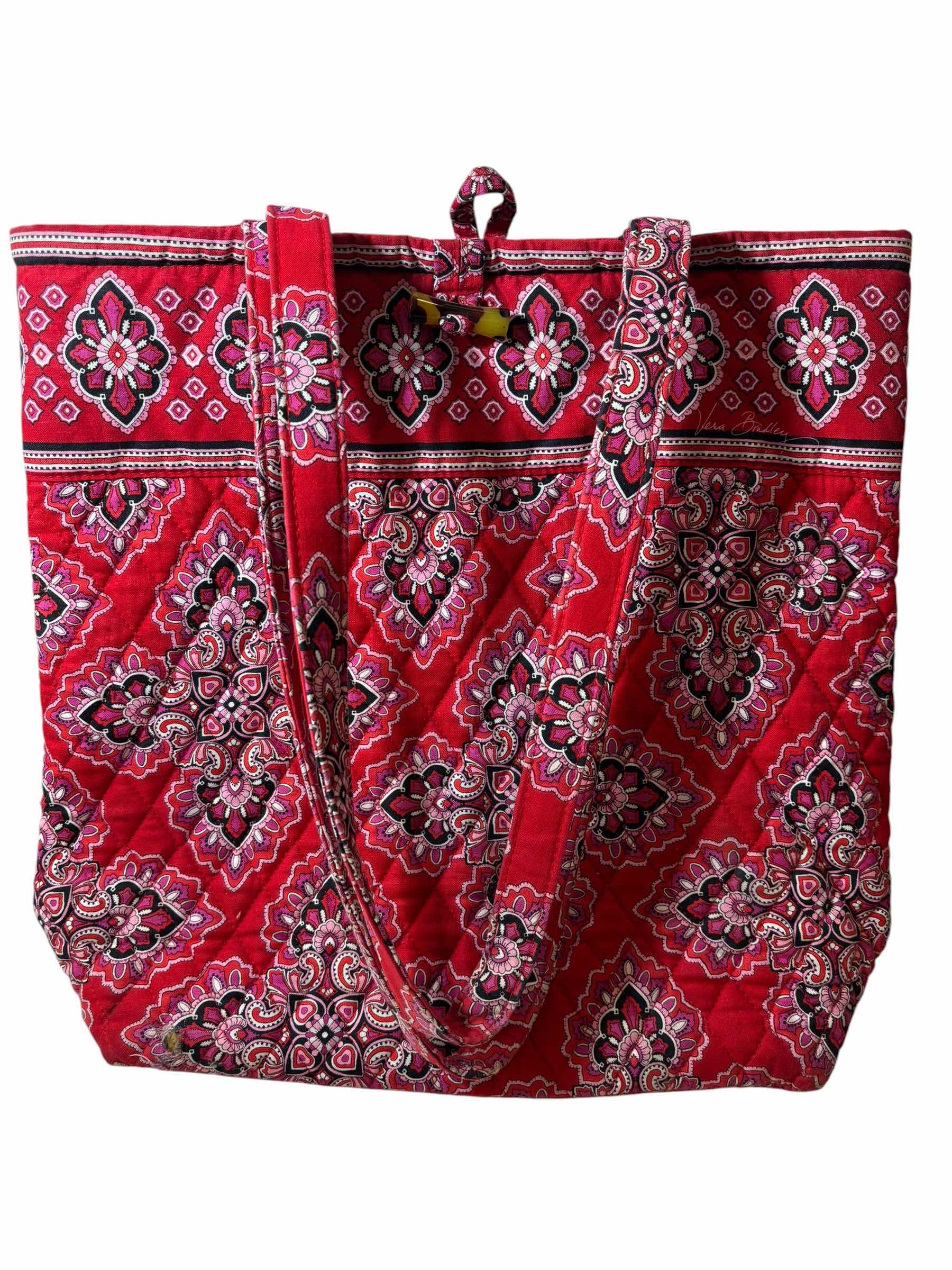 Photo 1 of VERA BRADLEY QUILTED TOTES (3)