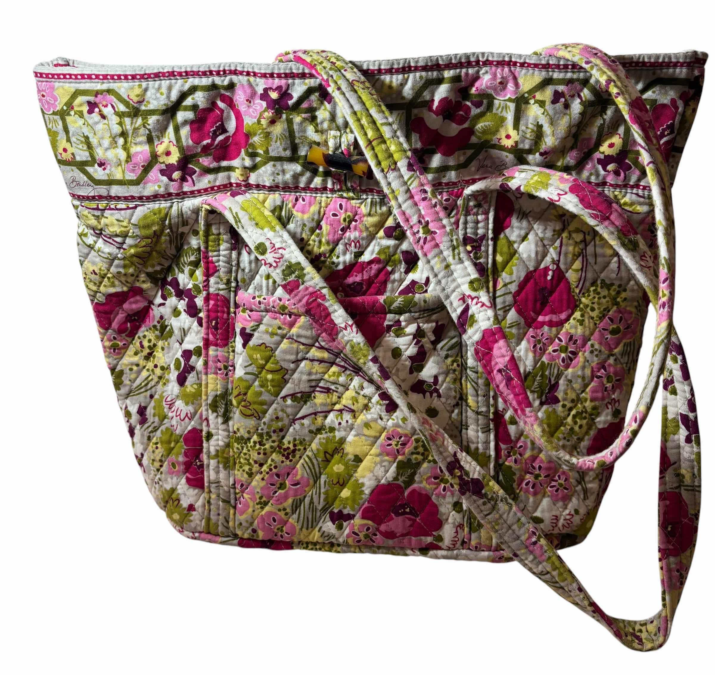Photo 1 of VERA BRADLEY QUILTED TOTES (3)