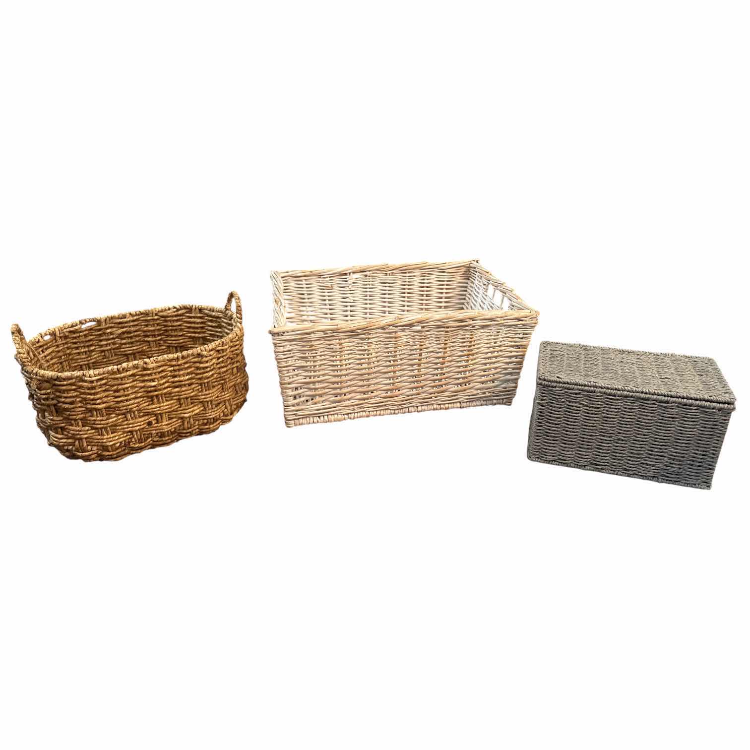 Photo 1 of (6)PCS WICKER BASKETS TALLEST H9.5”