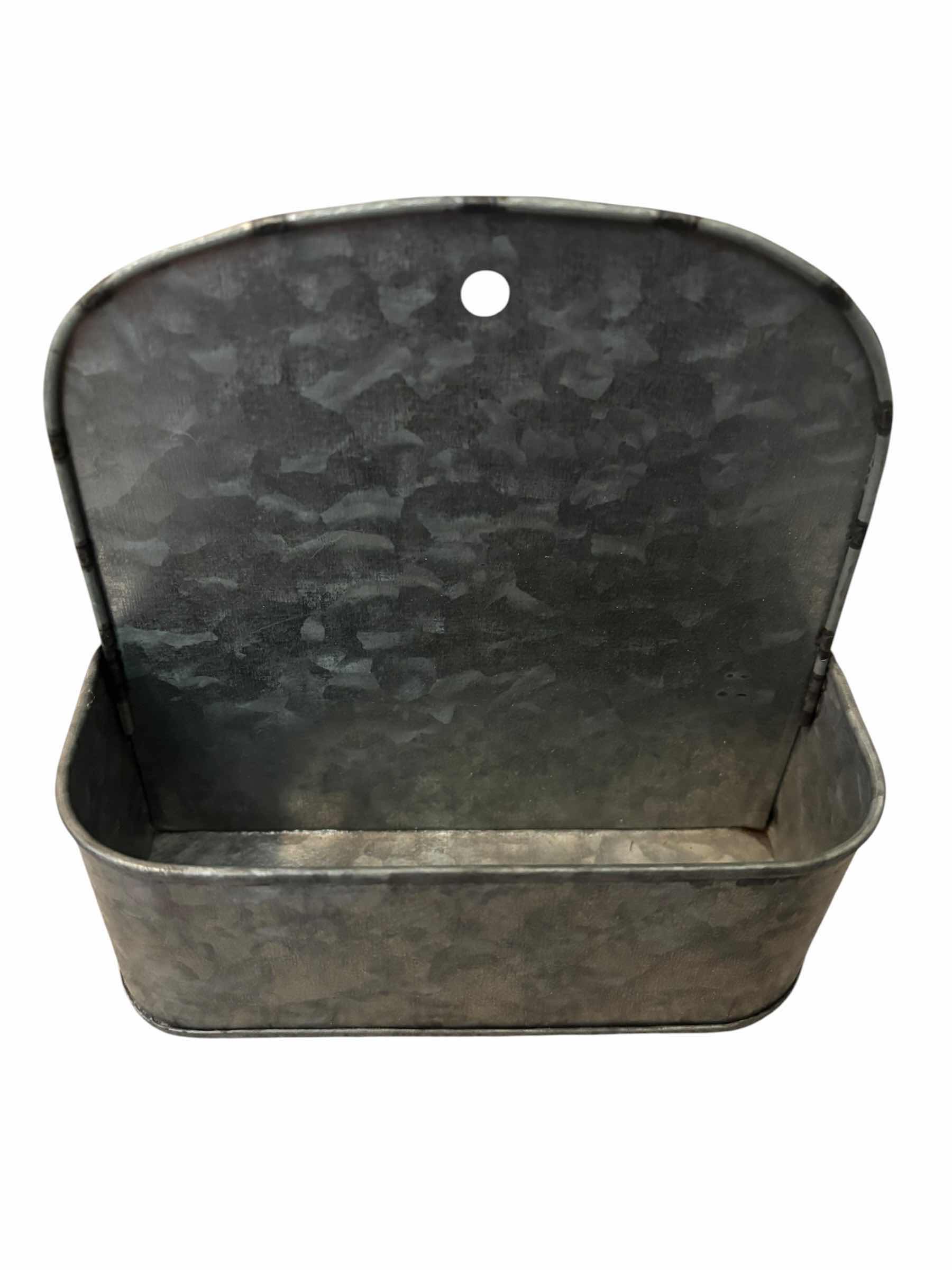 Photo 1 of STORAGE CONTAINERS (17)