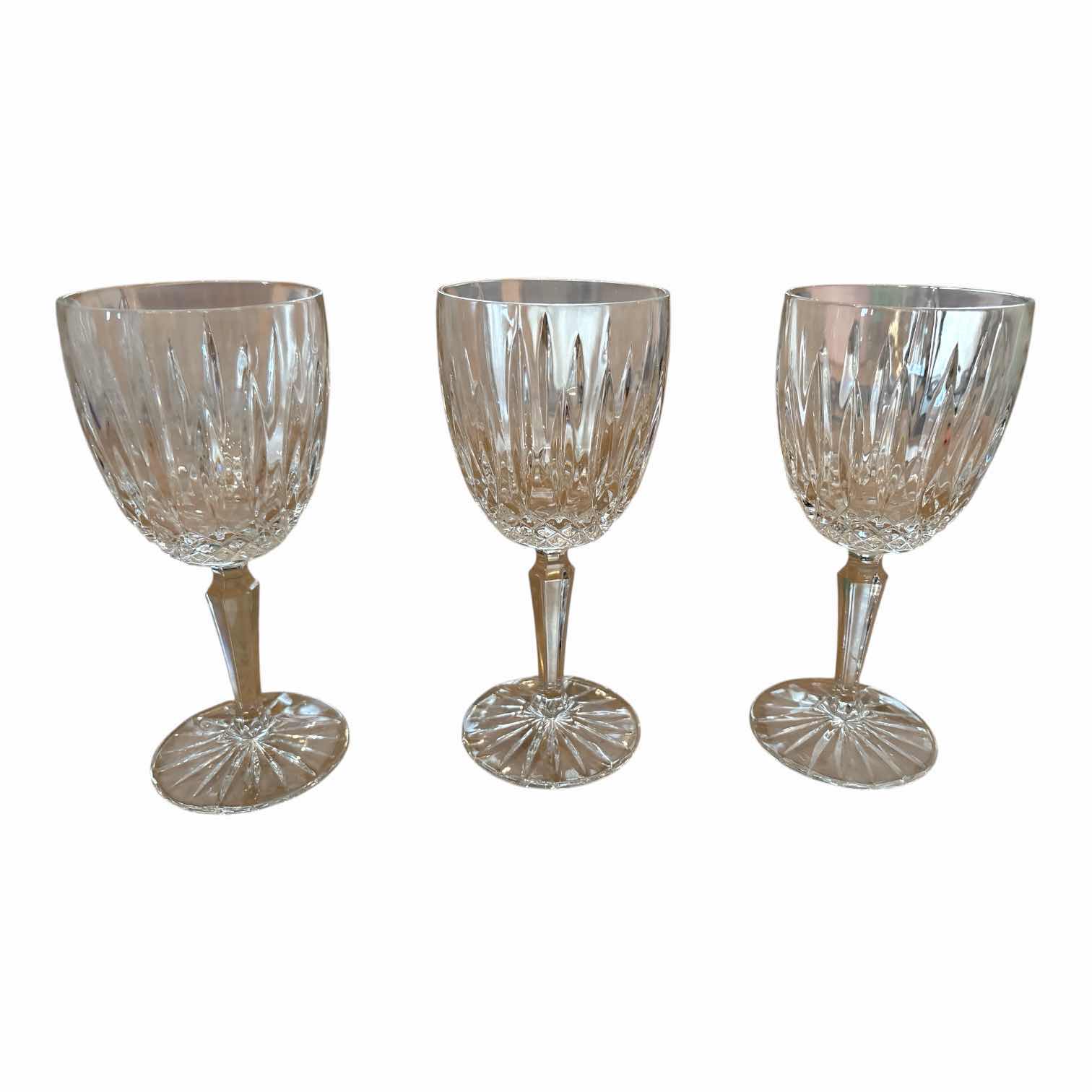 Photo 1 of VINTAGE MIKASA DUBLIN WINE GLASS H7”