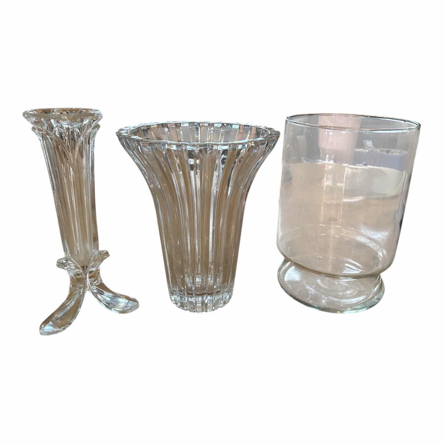 Photo 1 of (6)PCS GLASS VASES TALLEST H12”