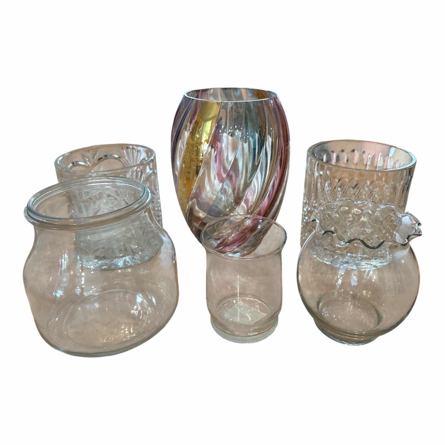 Photo 1 of (6)PCS GLASS VASE TALLEST H9”
