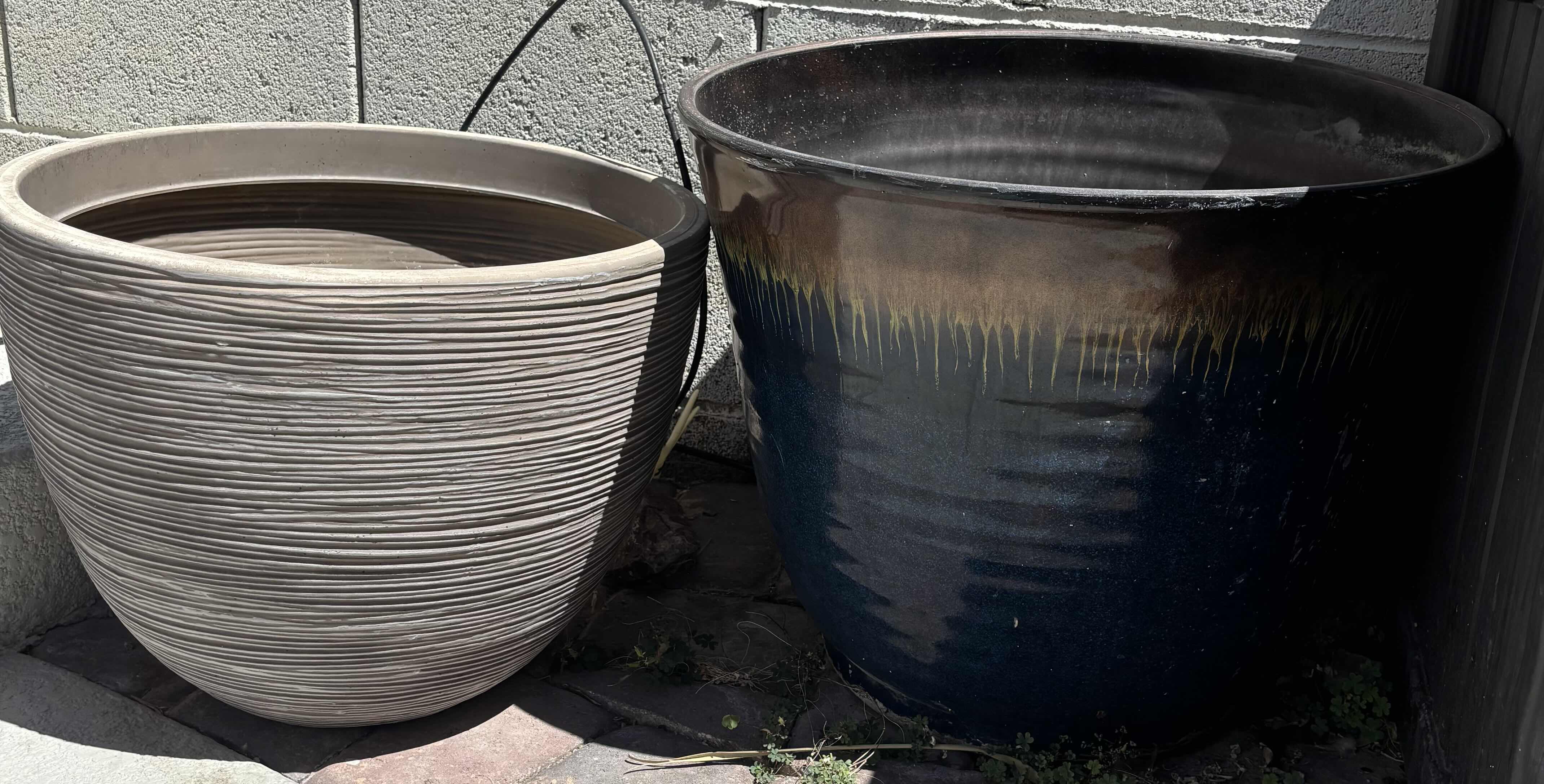 Photo 1 of OUTDOOR PLANTING POTS (2) (TALLEST H17.5”