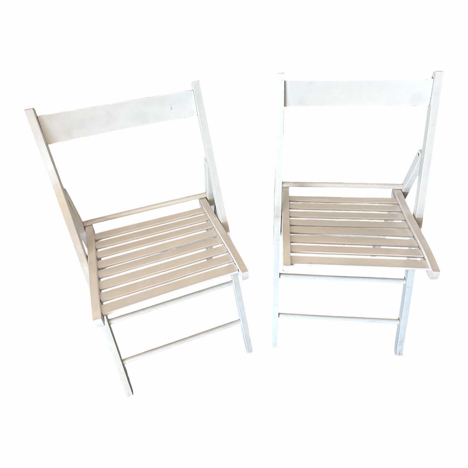 Photo 1 of (2)PCS WHITE WOOD SLATTED FOLDING CHAIR H18”