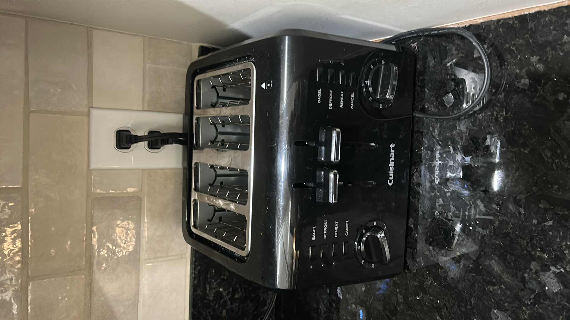 Photo 1 of CUISINART CPT 142 PLASTIC TOASTER
