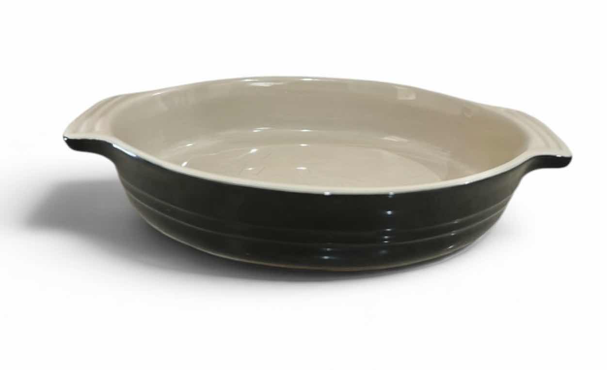 Photo 1 of LE CREUSET SMALL BAKING DISH
