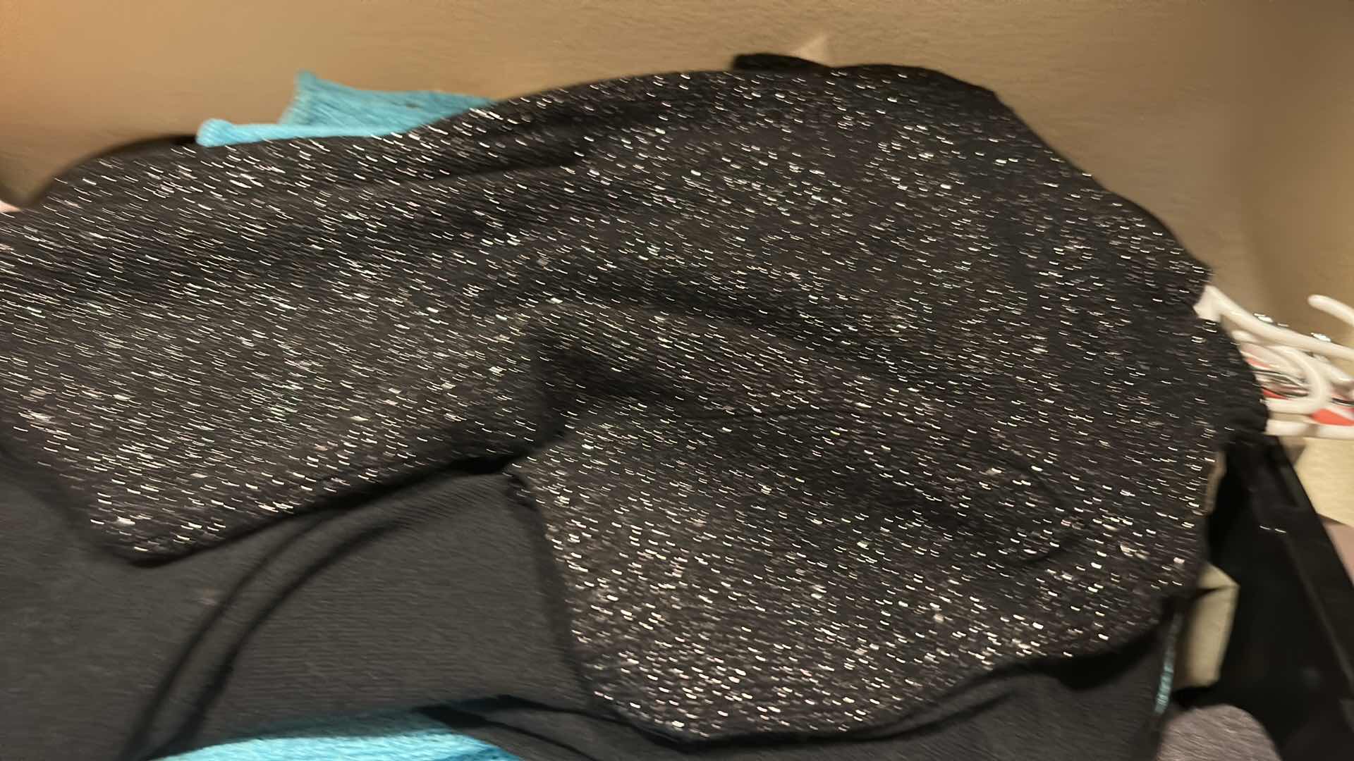 Photo 1 of WOMENS CLOTHING - TOTE AND BAG