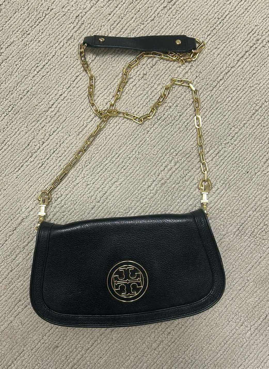 Photo 1 of TORY BURCH KIRA BLACK LEATHER CLUTCH W SIGNATURE GOLD LOGO EMBLEM 11"