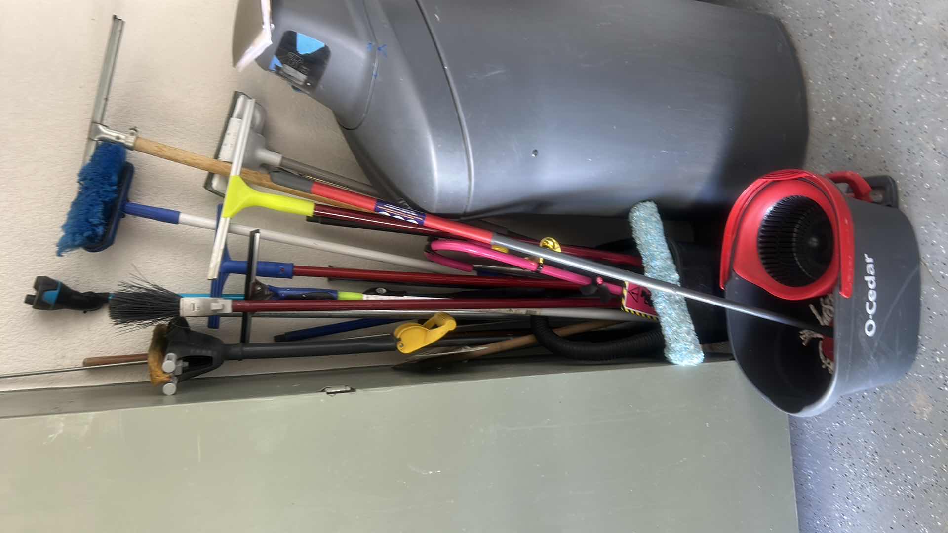Photo 1 of CLEANING TOOLS
