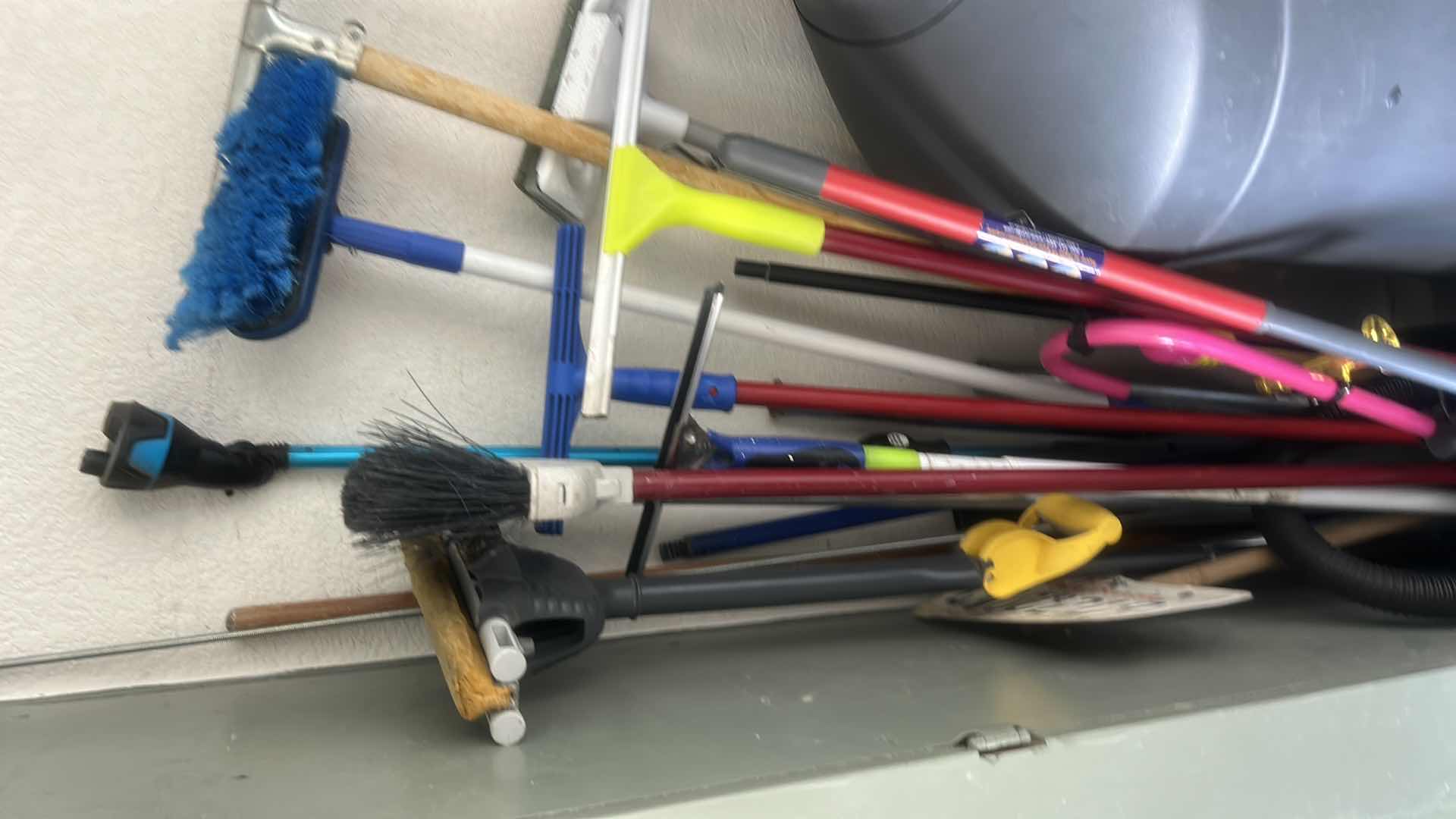 Photo 1 of CLEANING TOOLS